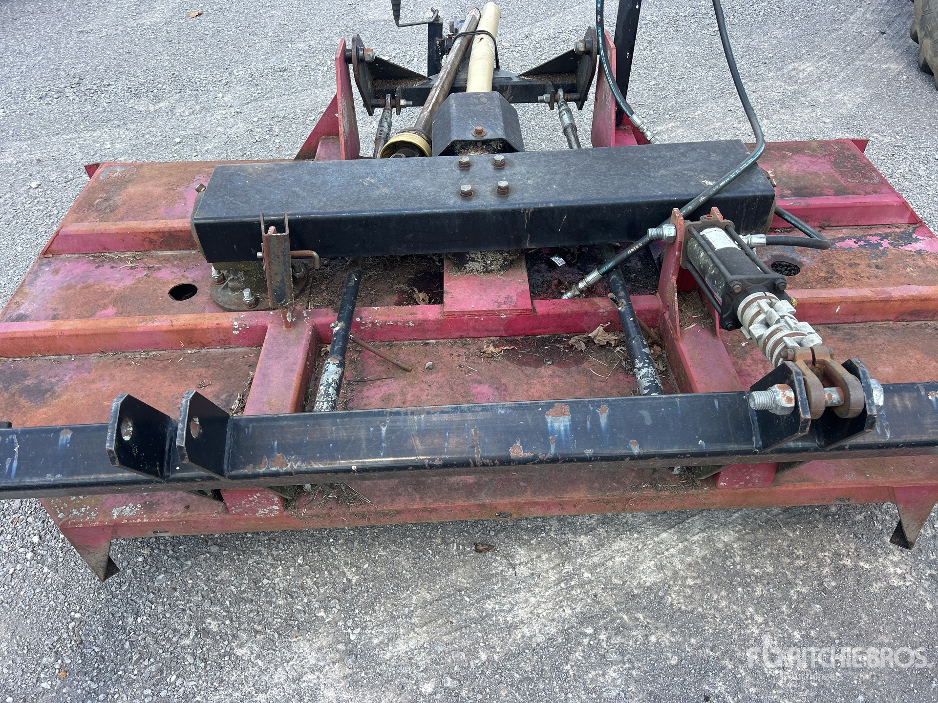 Mahindra 8 FT