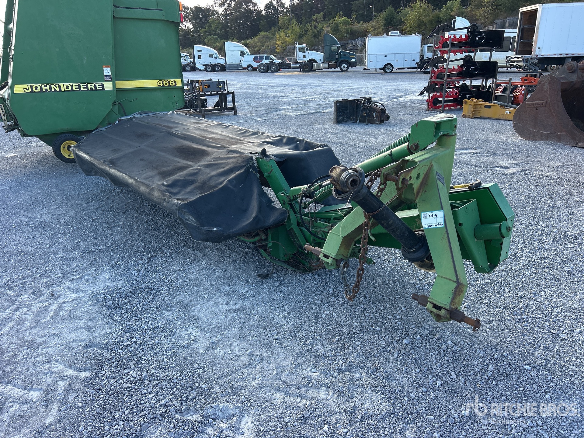 John Deere 275