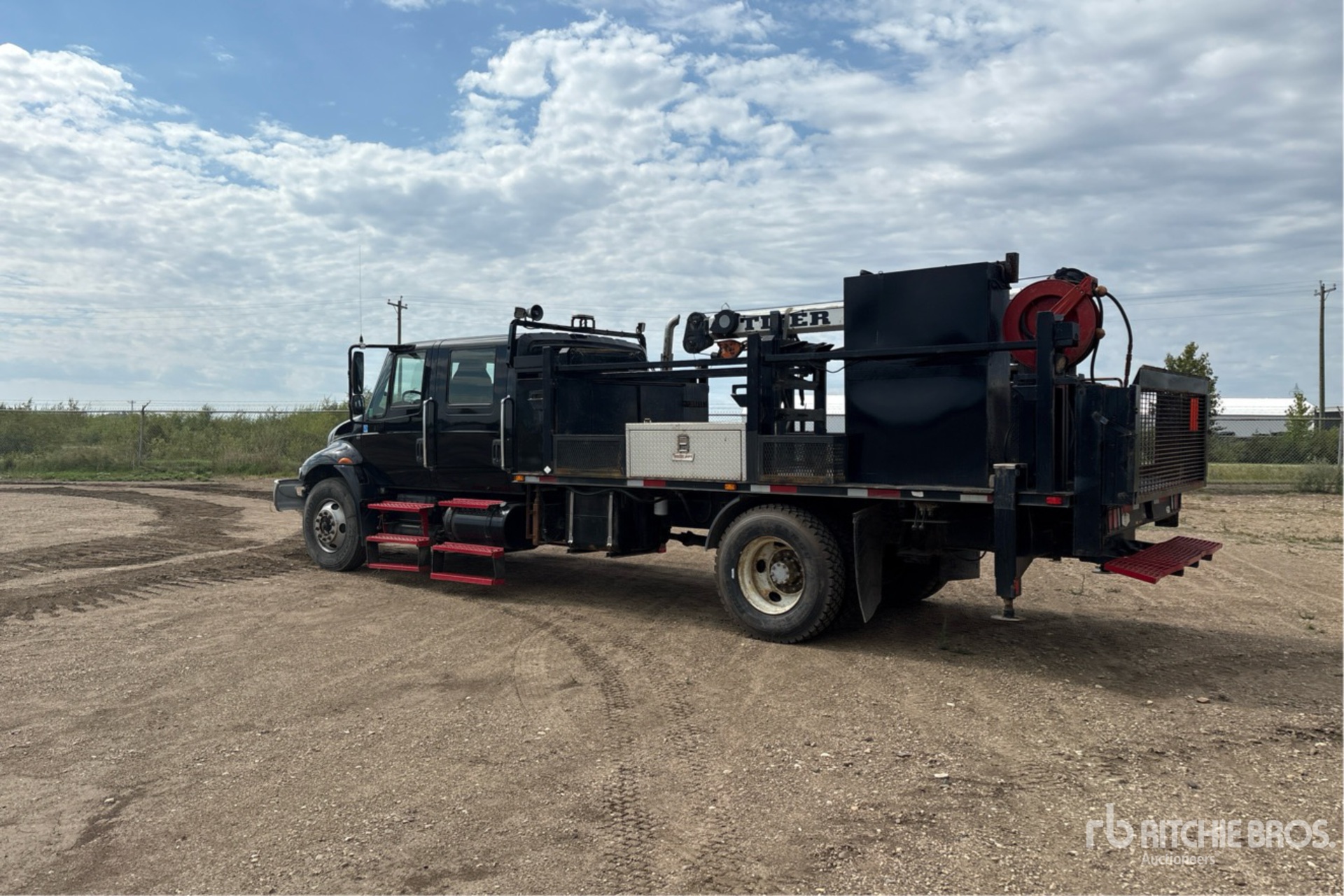 2007 International 4300