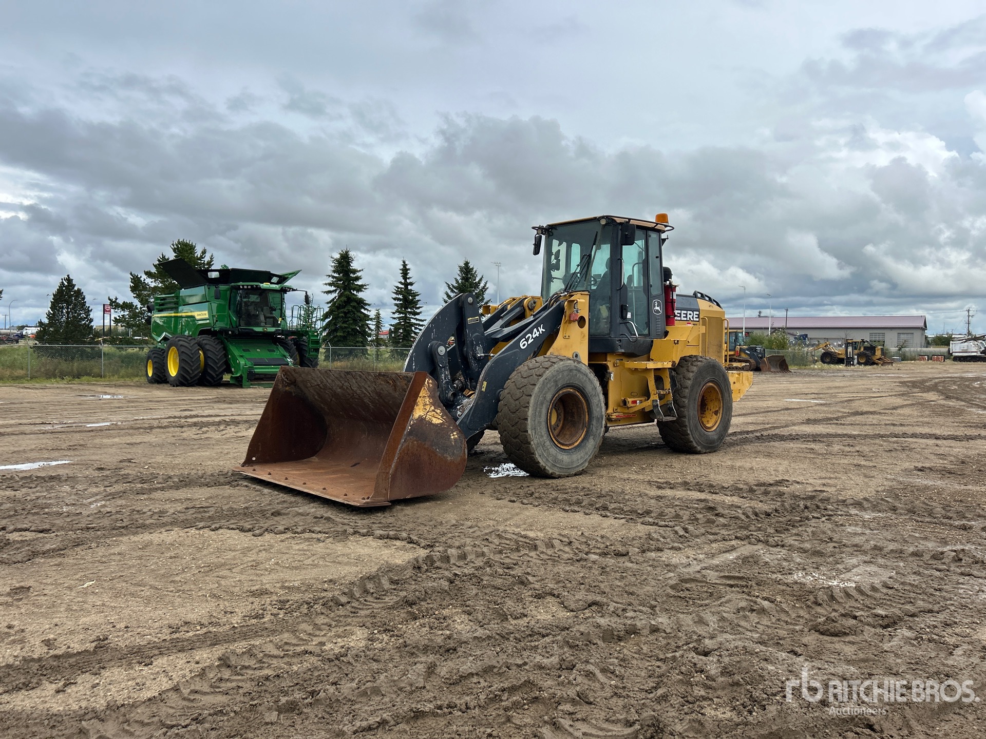 2012 John Deere 624K