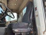 4 Transmision with Seats/armrests