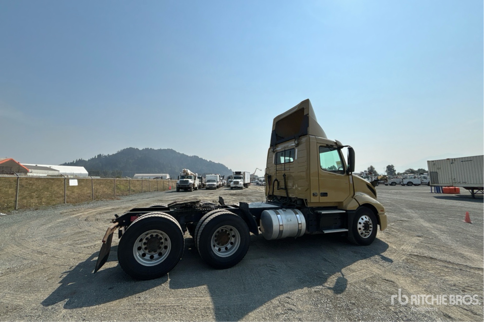 2019 Volvo VNL