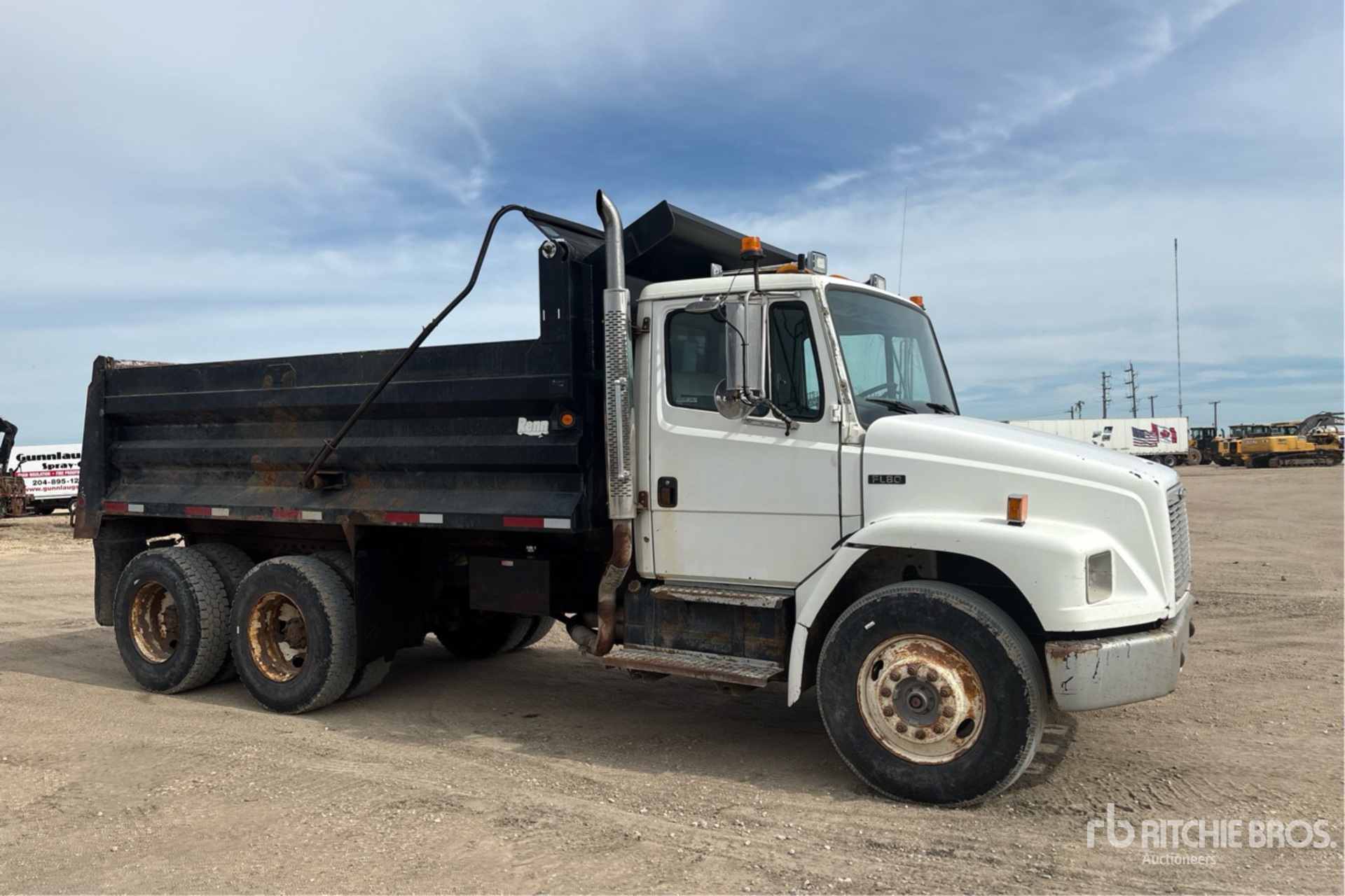 1999 Freightliner FL80