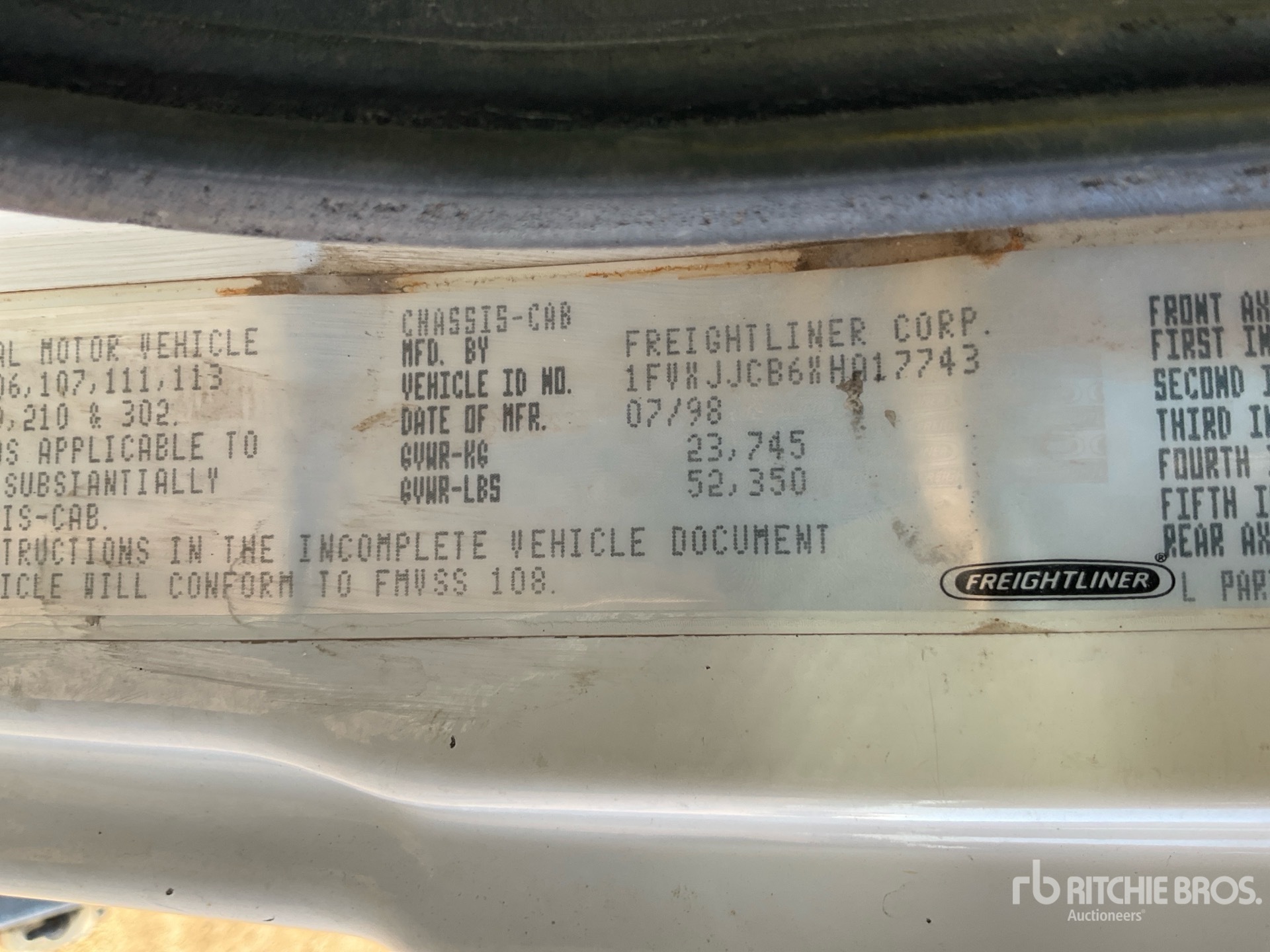 1999 Freightliner FL80