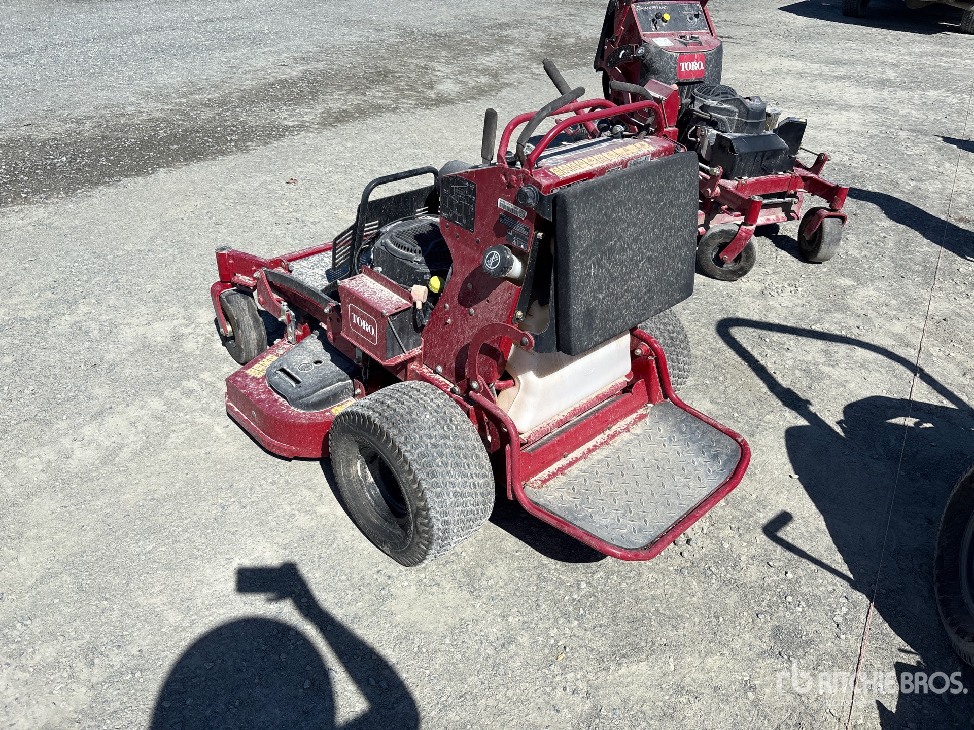 2023 Toro STAND-ON