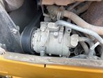Silnik with A/C Compressor