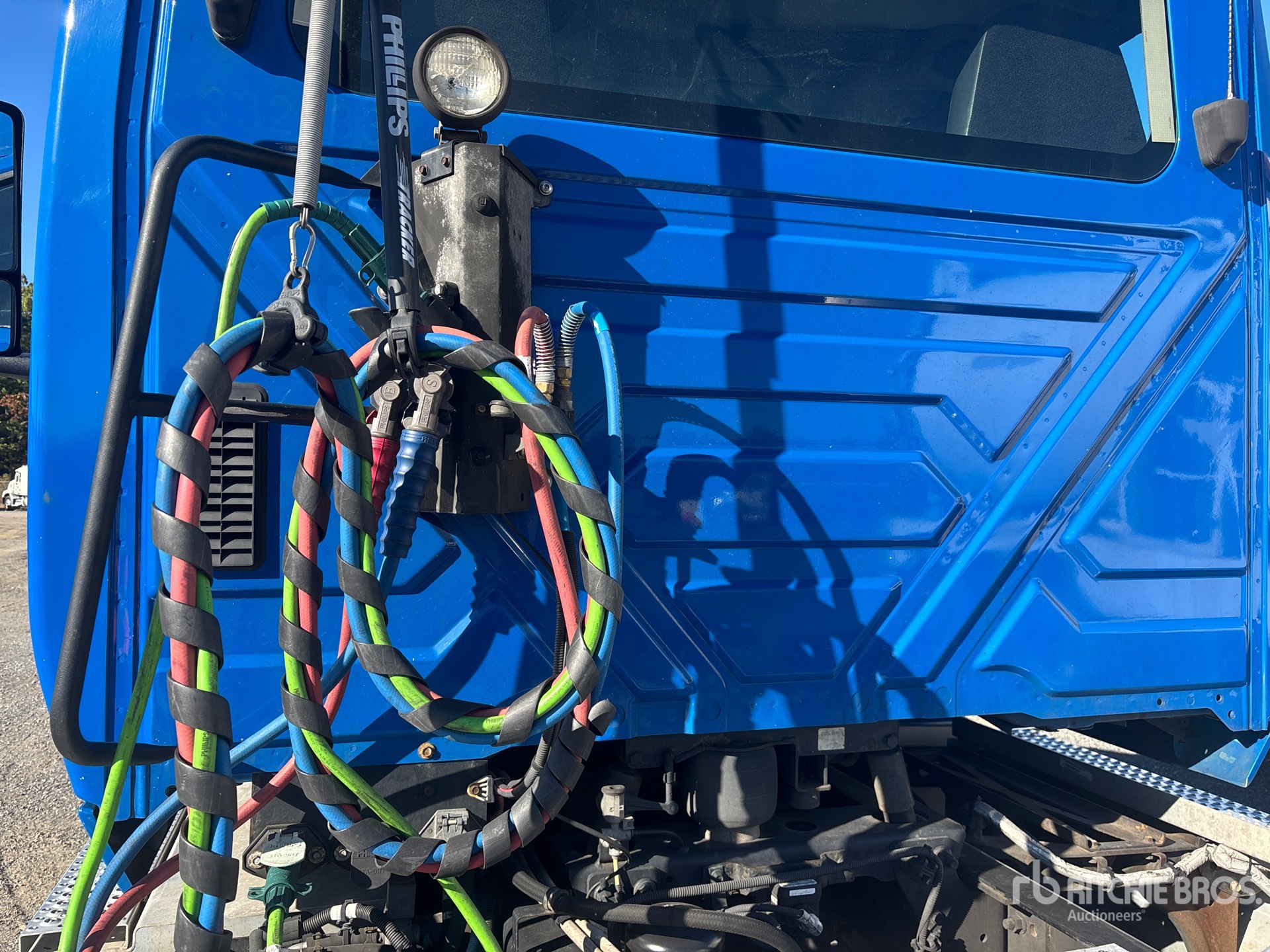 2019 International LT625