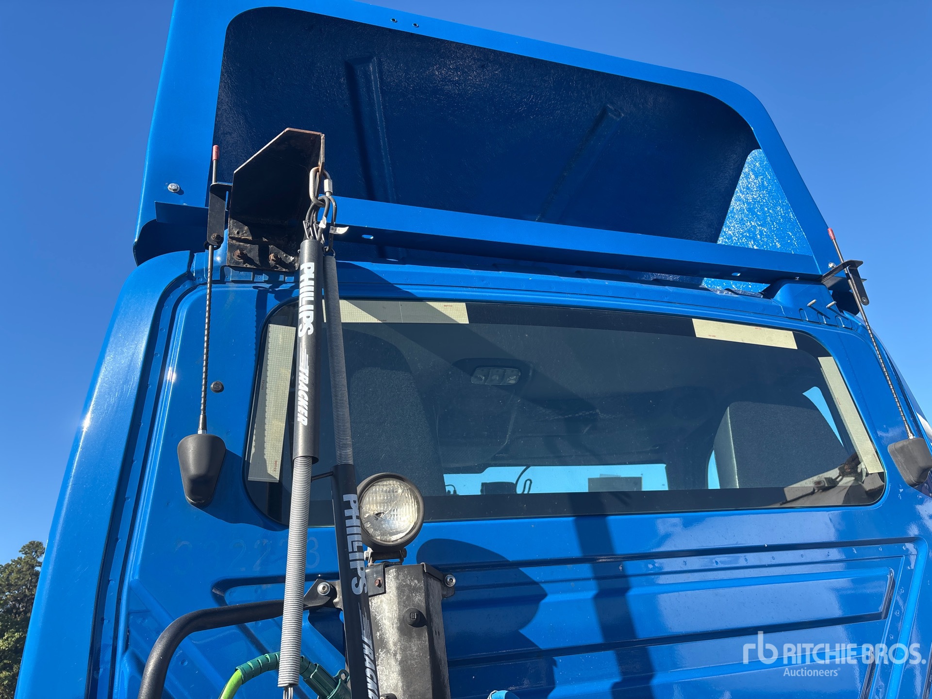 2019 International LT625