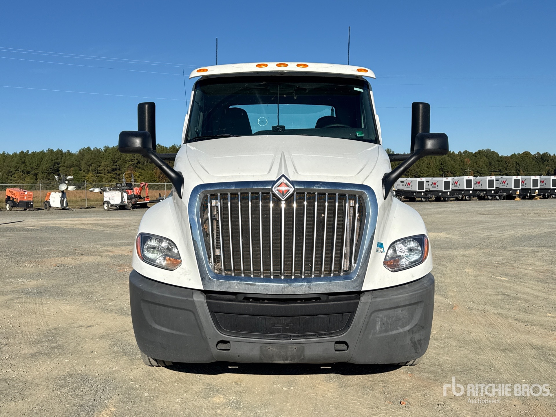 2019 International LT625