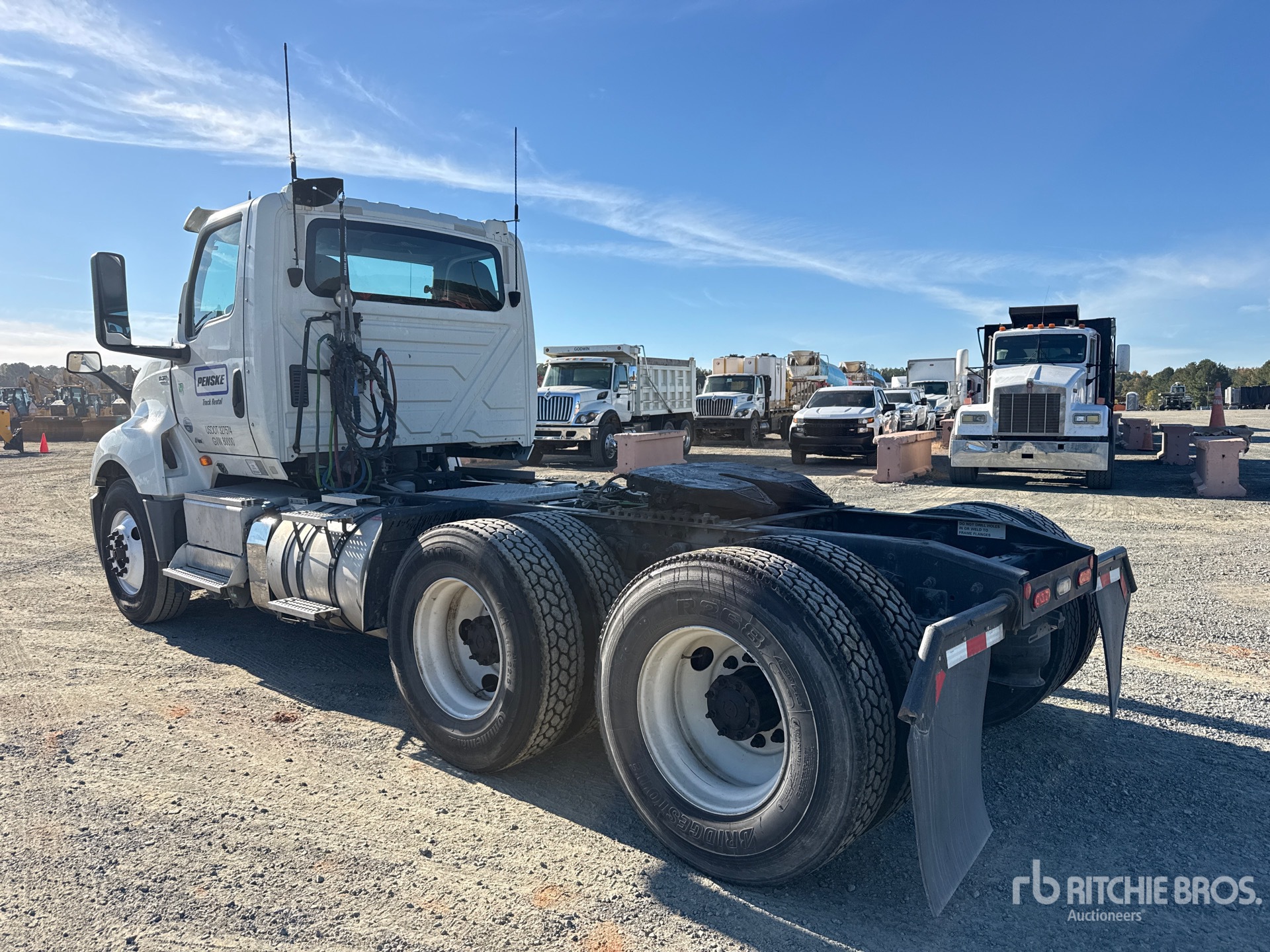 2019 International LT625