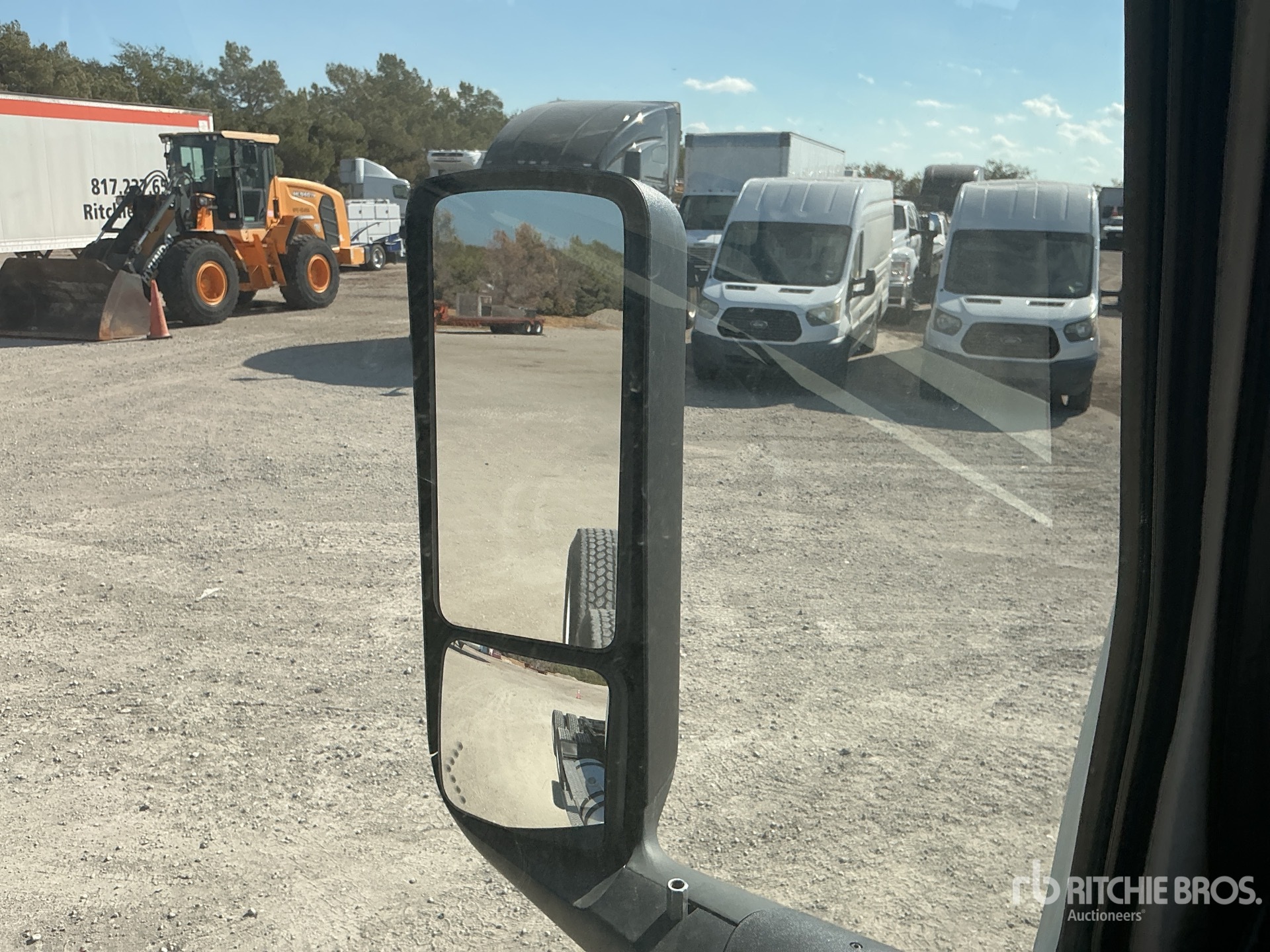 2020 International LT625