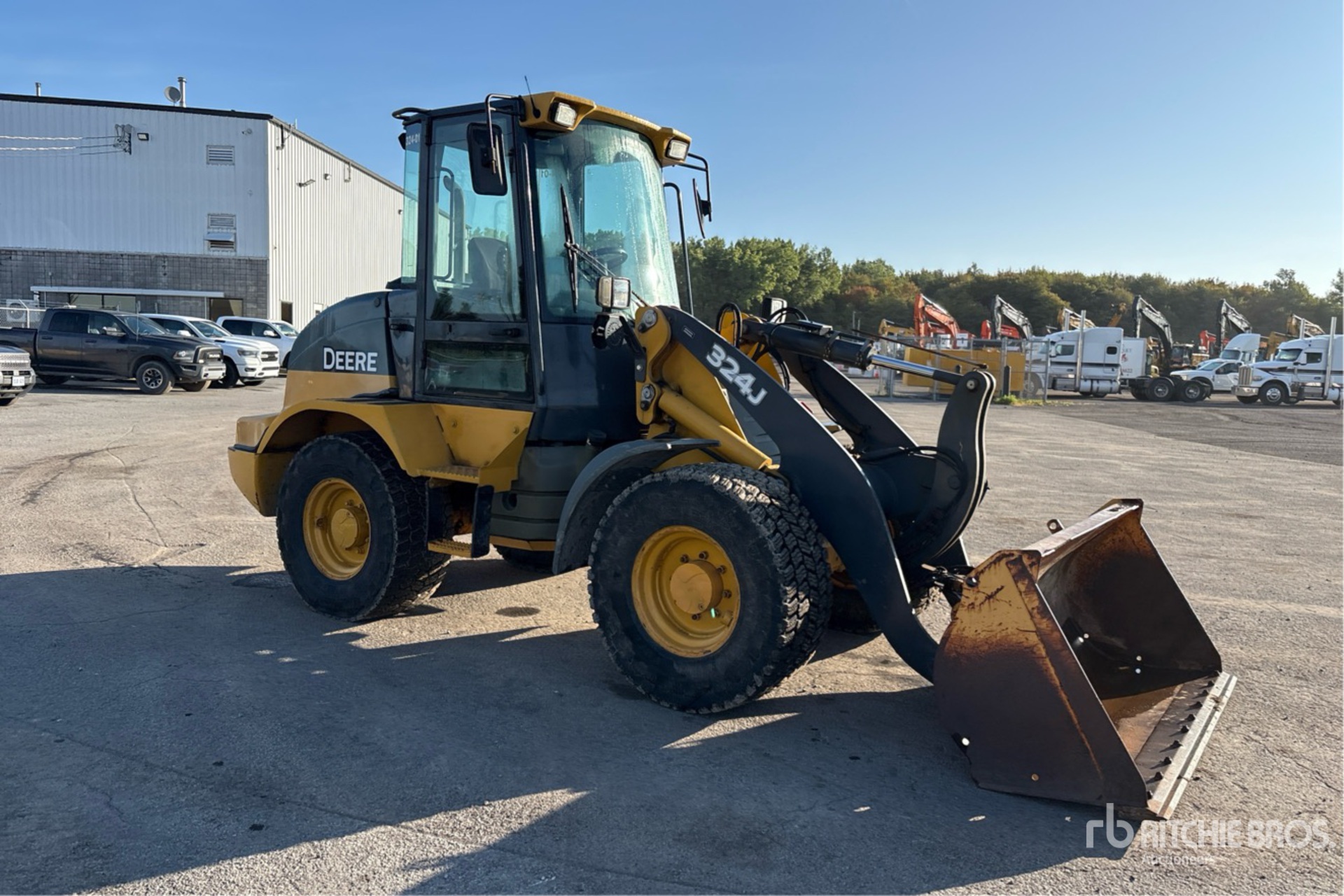 2014 John Deere 324J