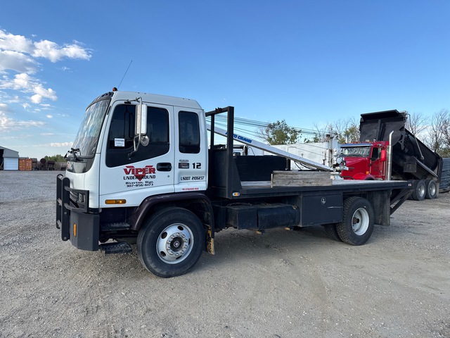Auto Crane Straight Boom on 1997 GMC 7500 4x2 Extended Cab Flatbed Truck with Crane