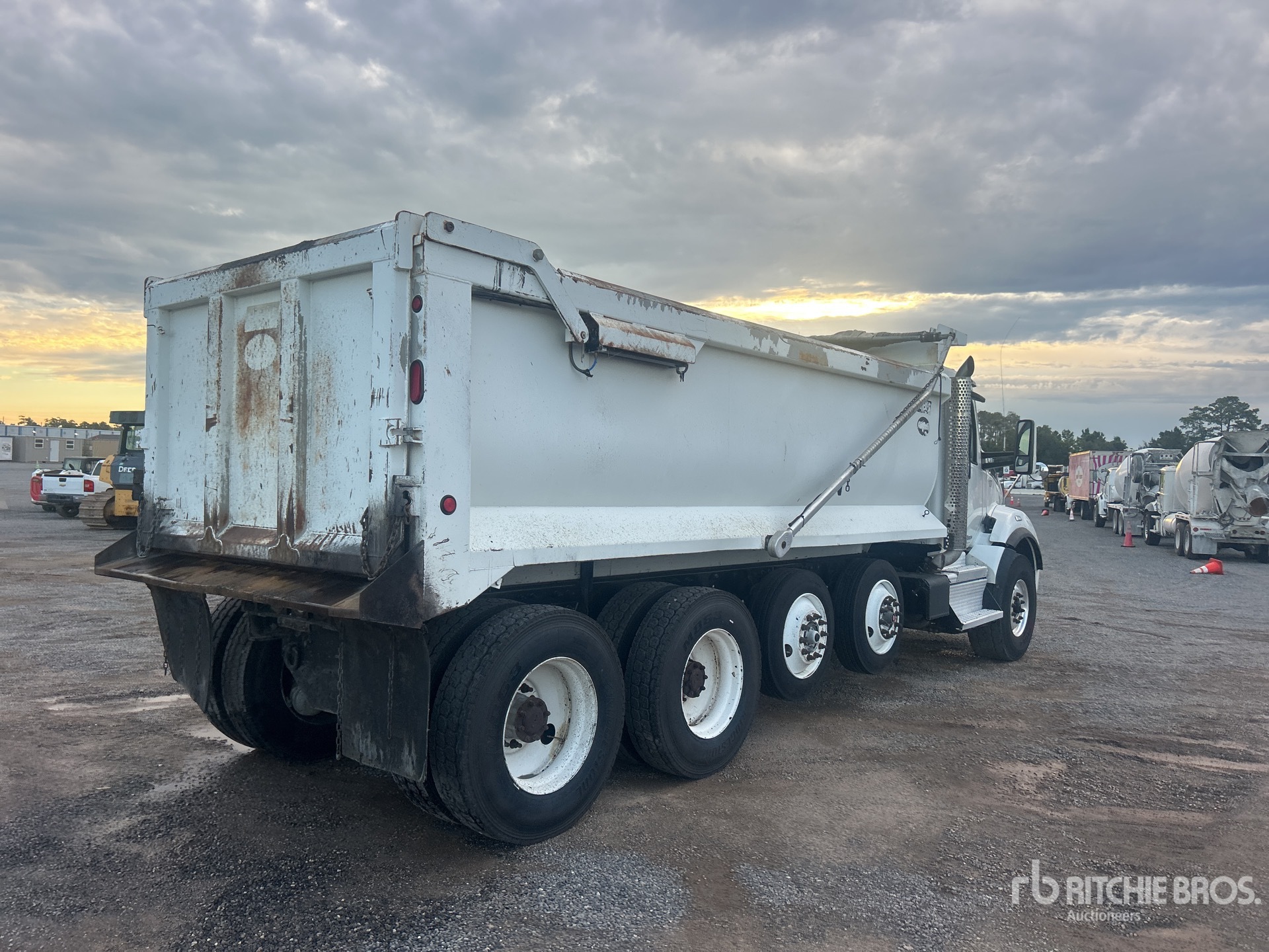 2018 Kenworth T880