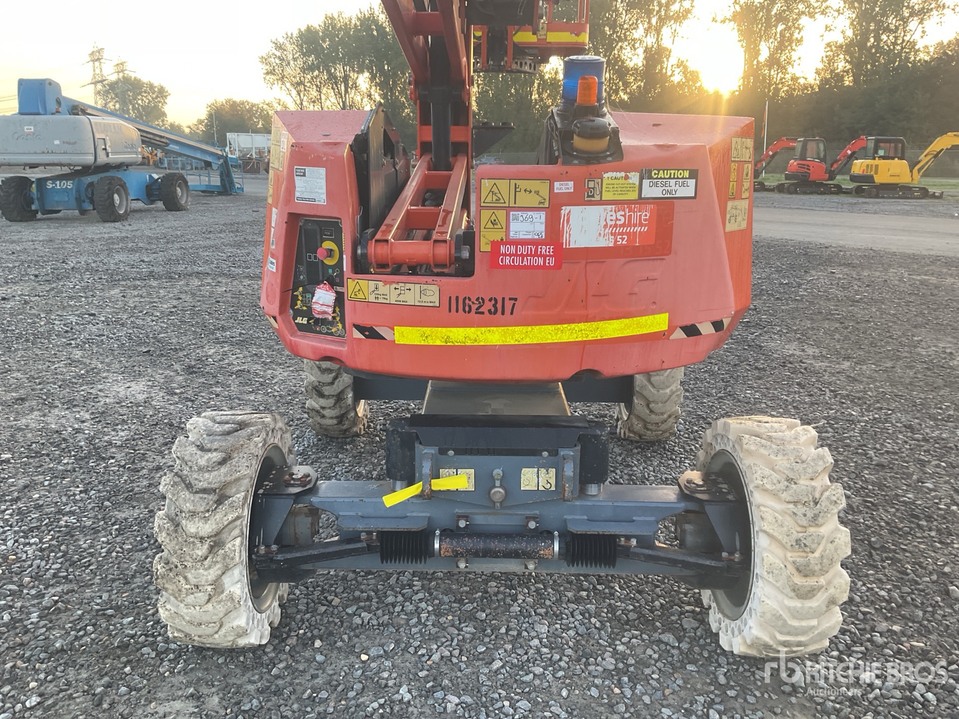 2015 JLG 340AJ
