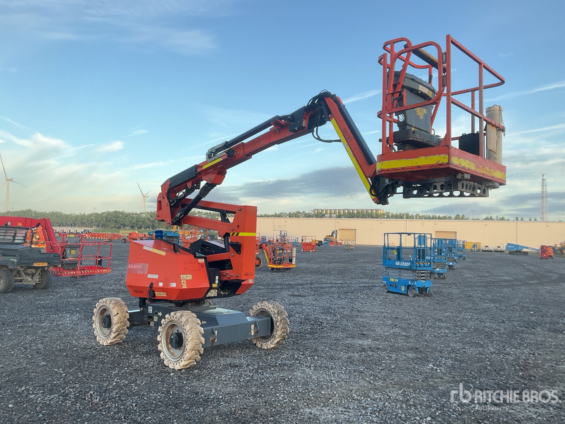 2015 JLG 340AJ