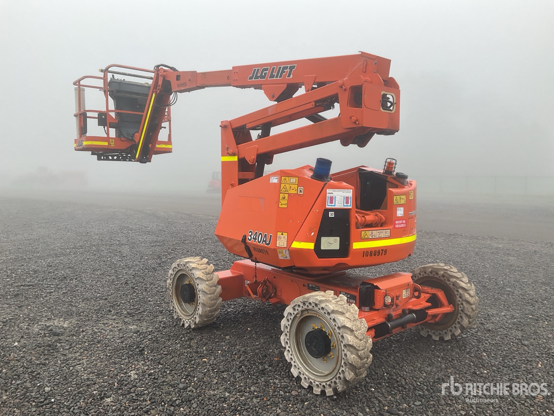 2011 JLG 340AJ