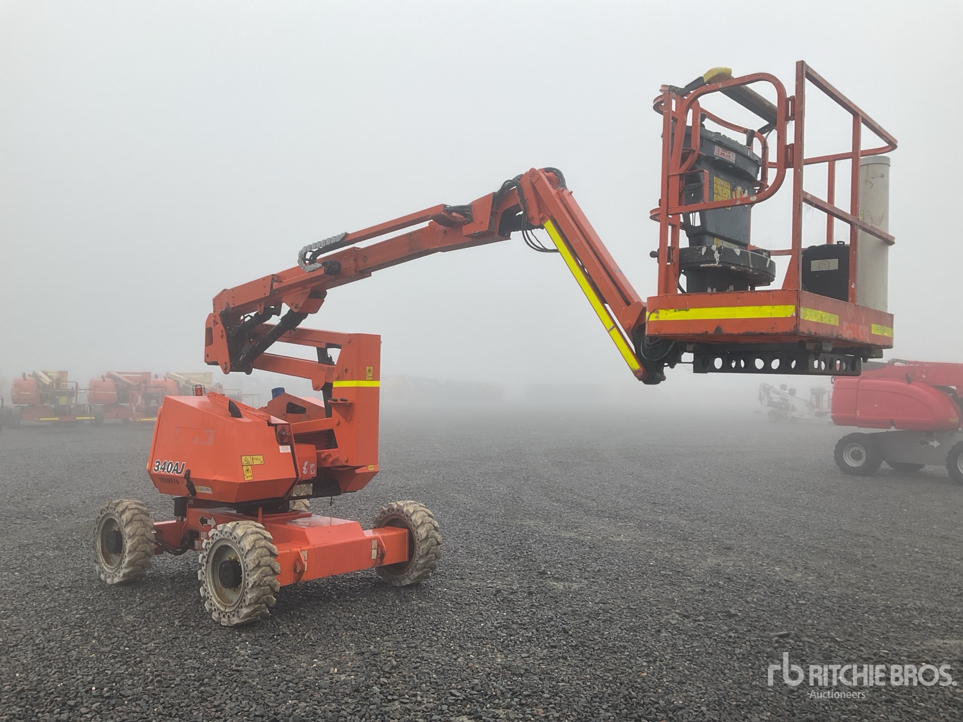 2011 JLG 340AJ