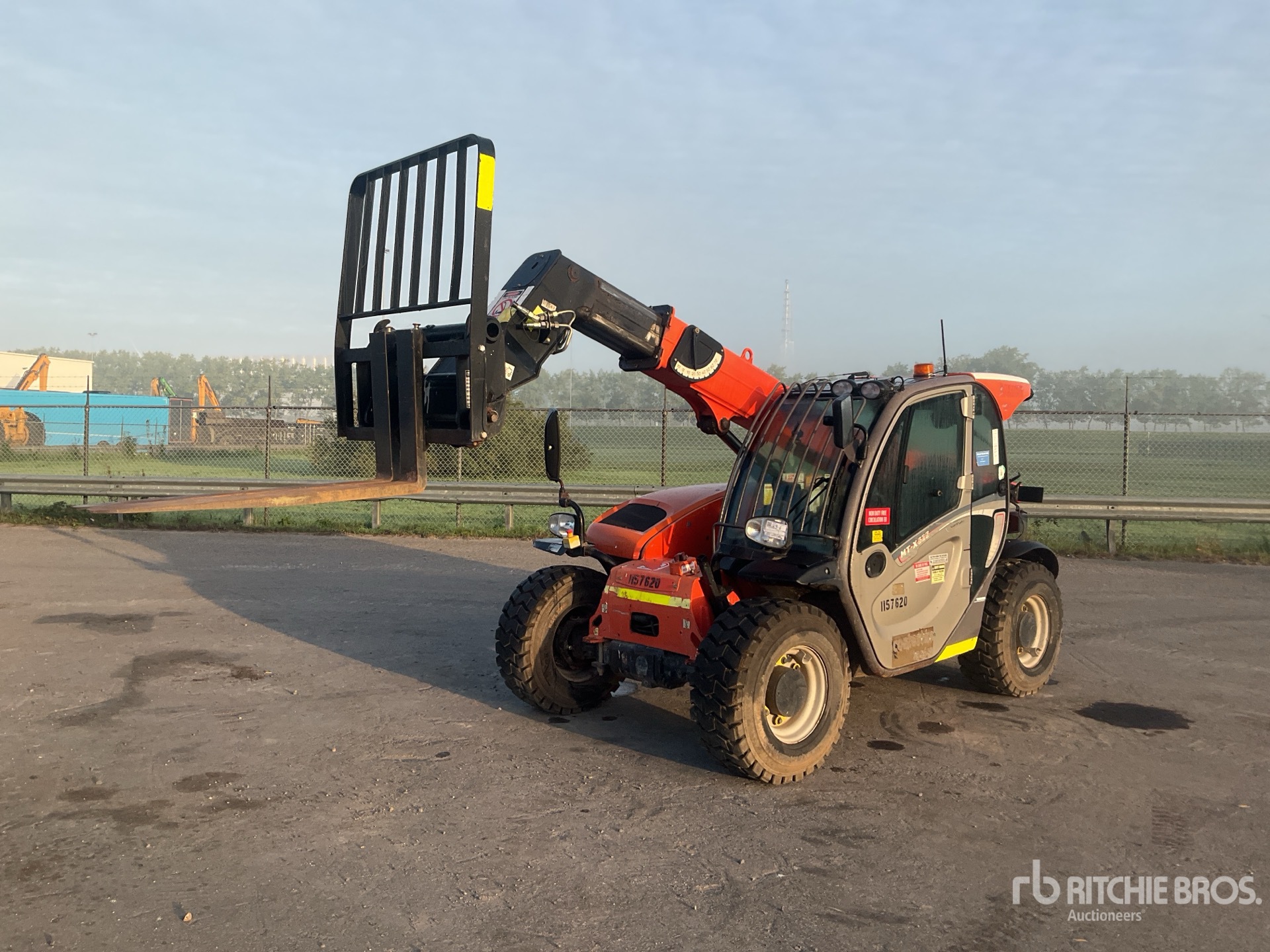 Photo of 2015 Manitou MT-X625