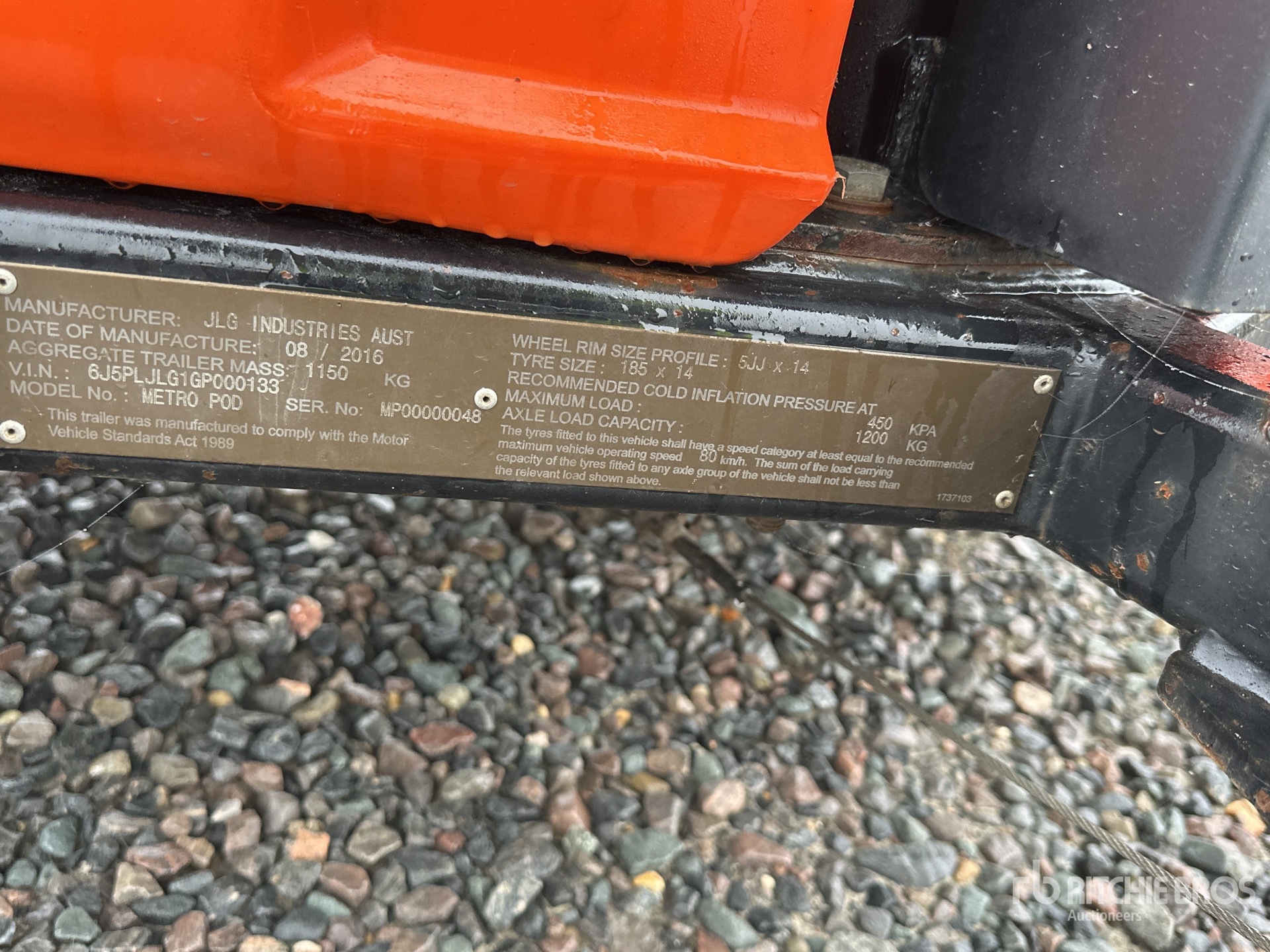 2016 JLG METRO POD