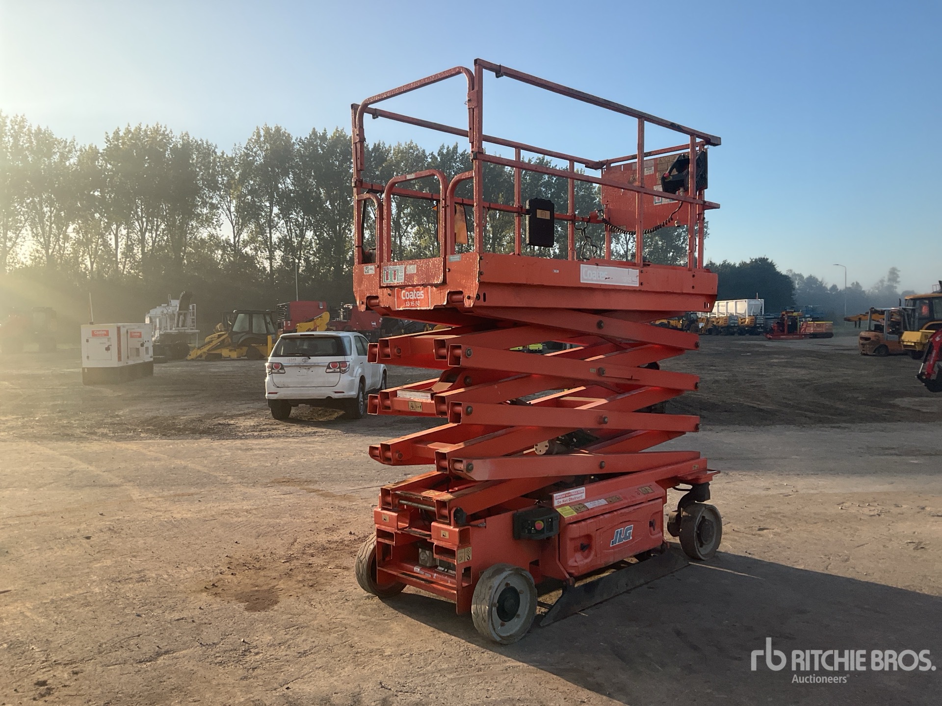 2015 JLG 2646ES