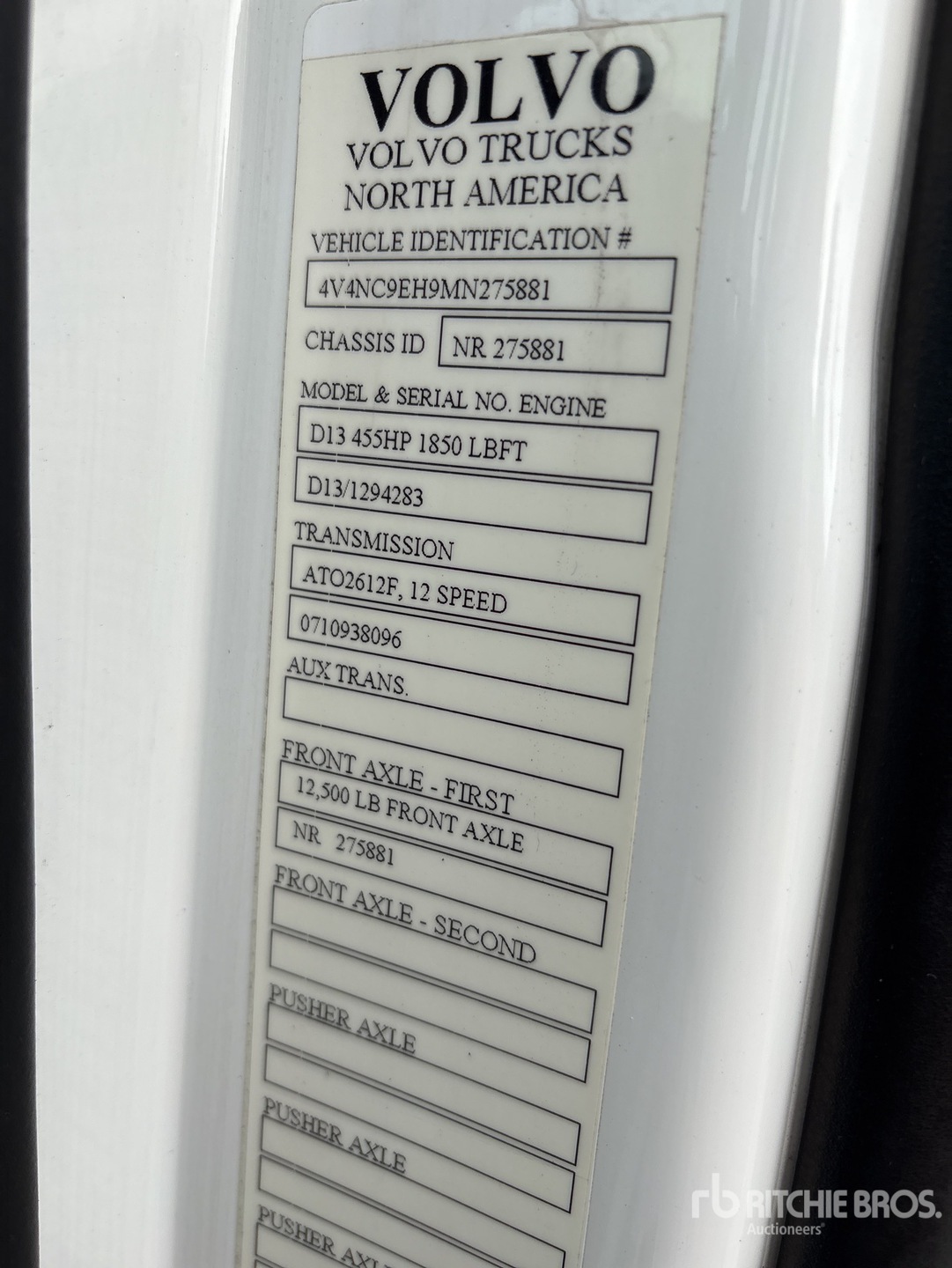 Photo of 2021 Volvo VNL860