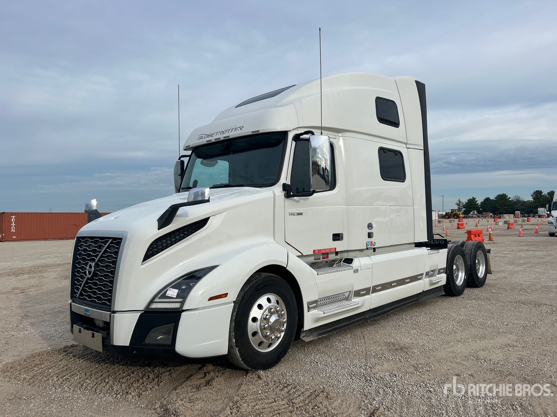 2021 Volvo VNL860