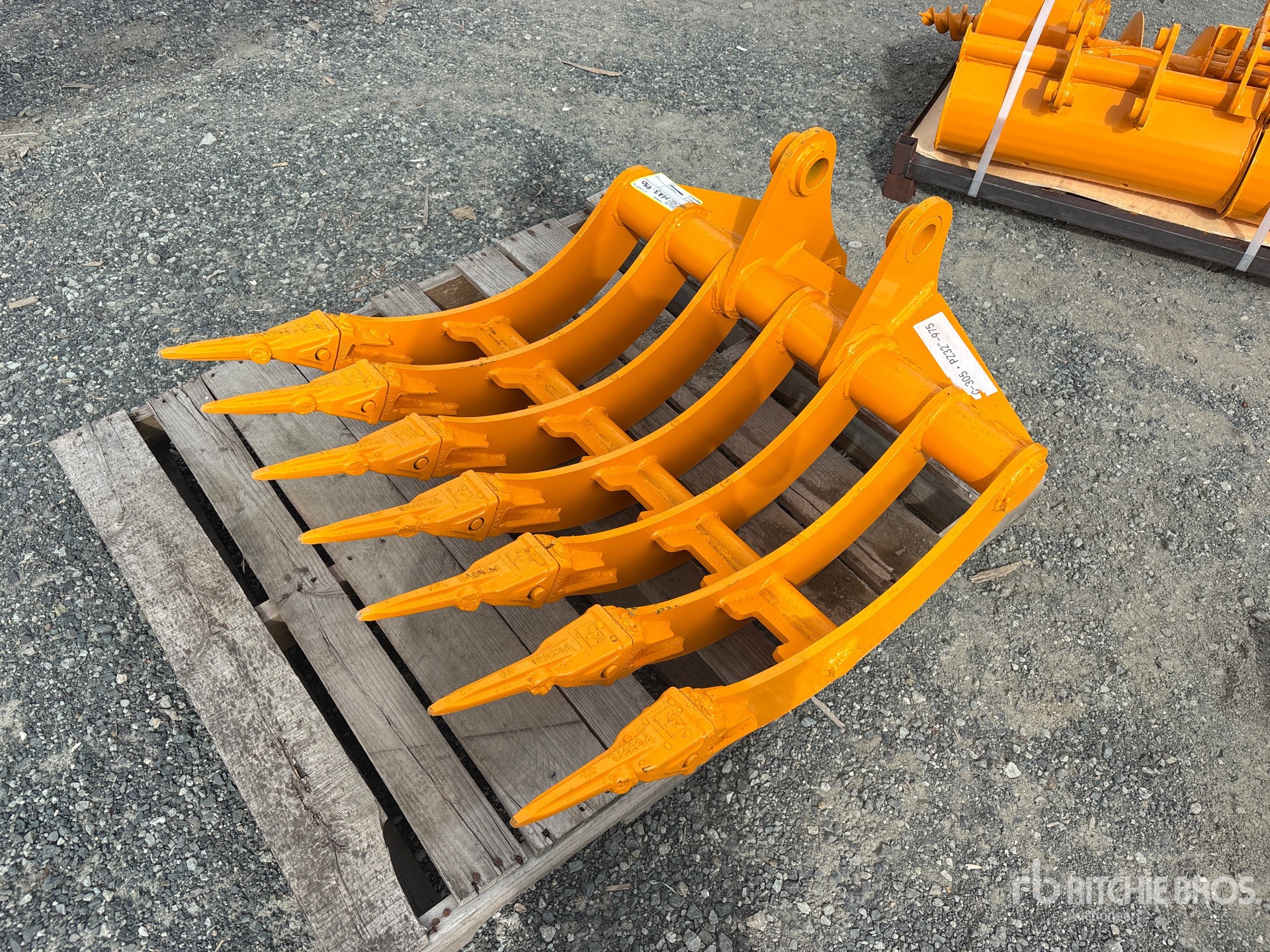 Photo of 2026 GIYI Cat 305 32 In Teeth (Unused)