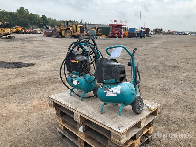 Makita AC1300 Air Compressor