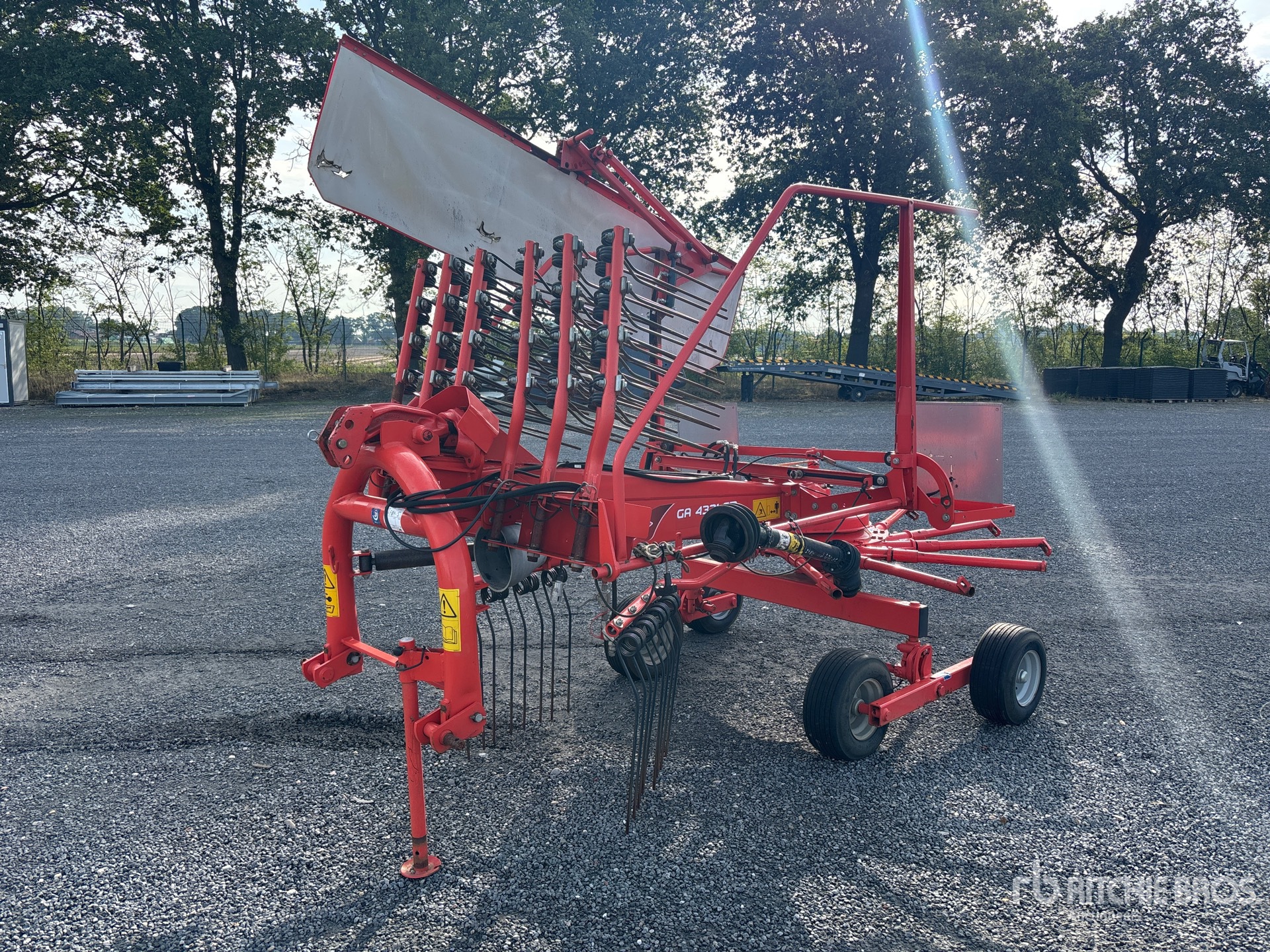 Photo of 2015 Kuhn GA4321GM
