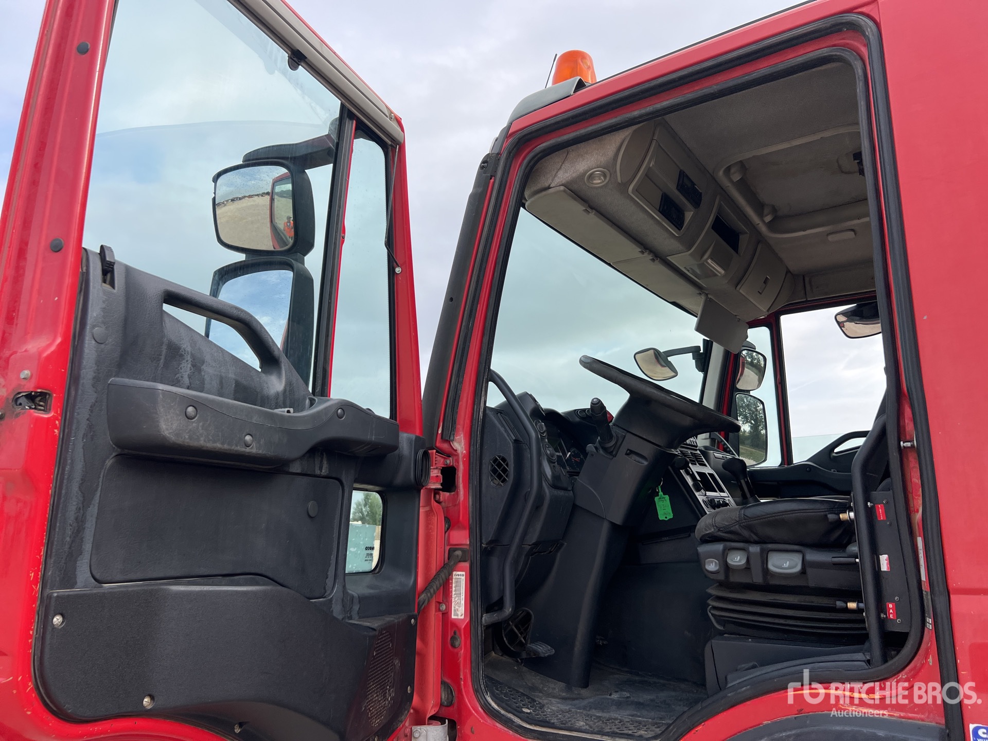 2008 Iveco TRAKKER 410