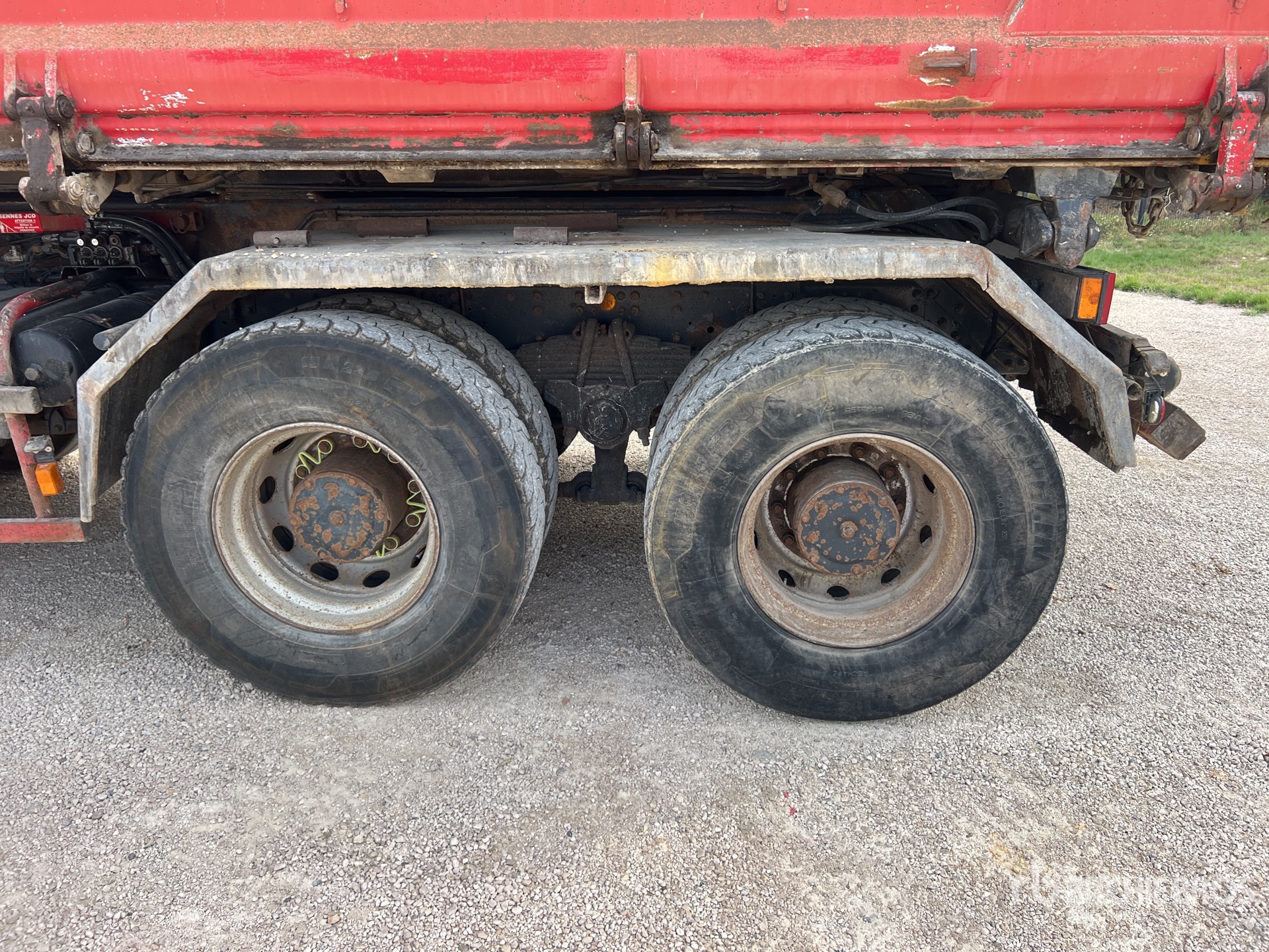 2008 Iveco TRAKKER 410
