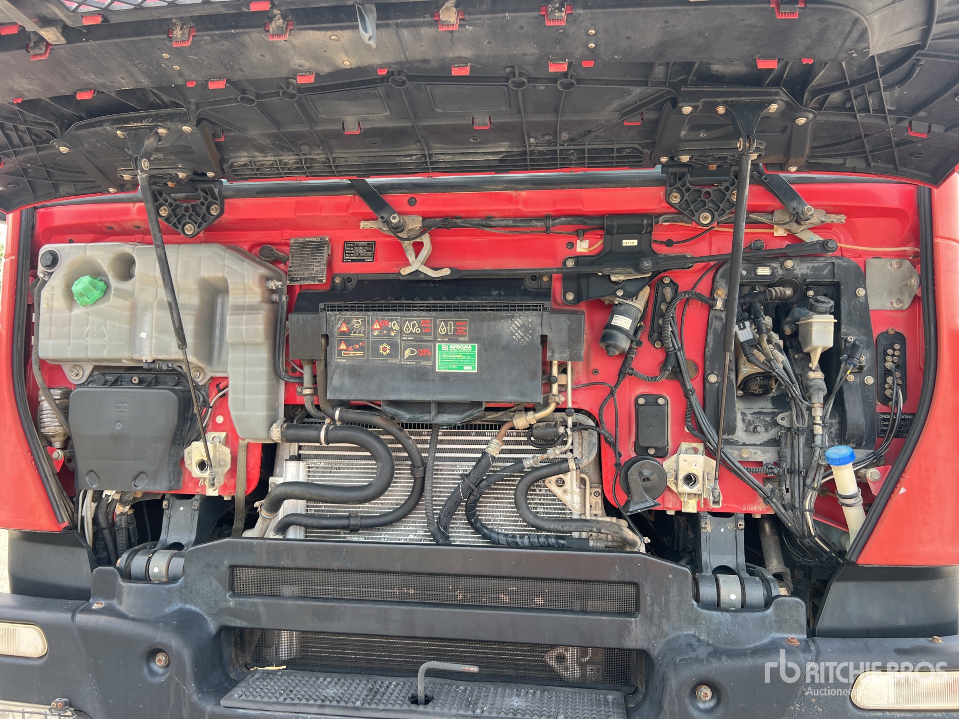 2008 Iveco TRAKKER 410