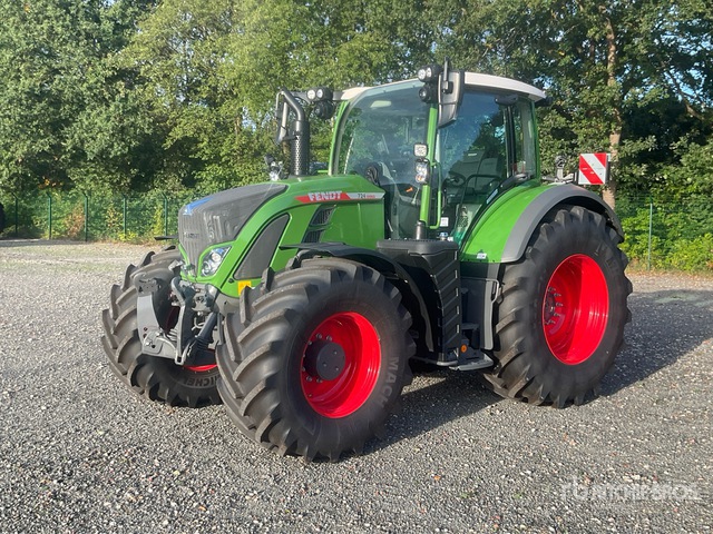 2026 Fendt 724 Vario Gen6 Profi 4WD Tractor