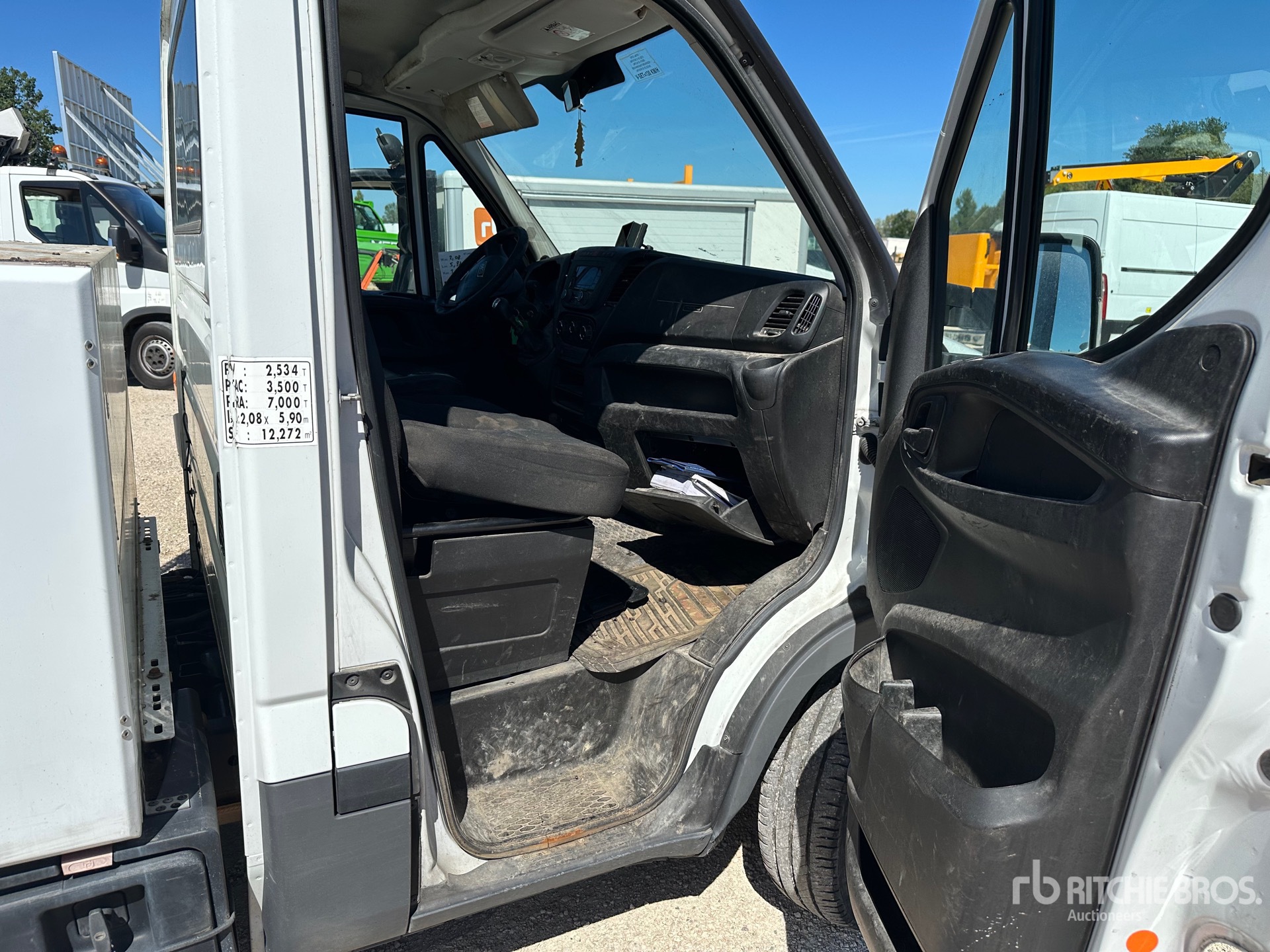 2018 Iveco Camion Plateau