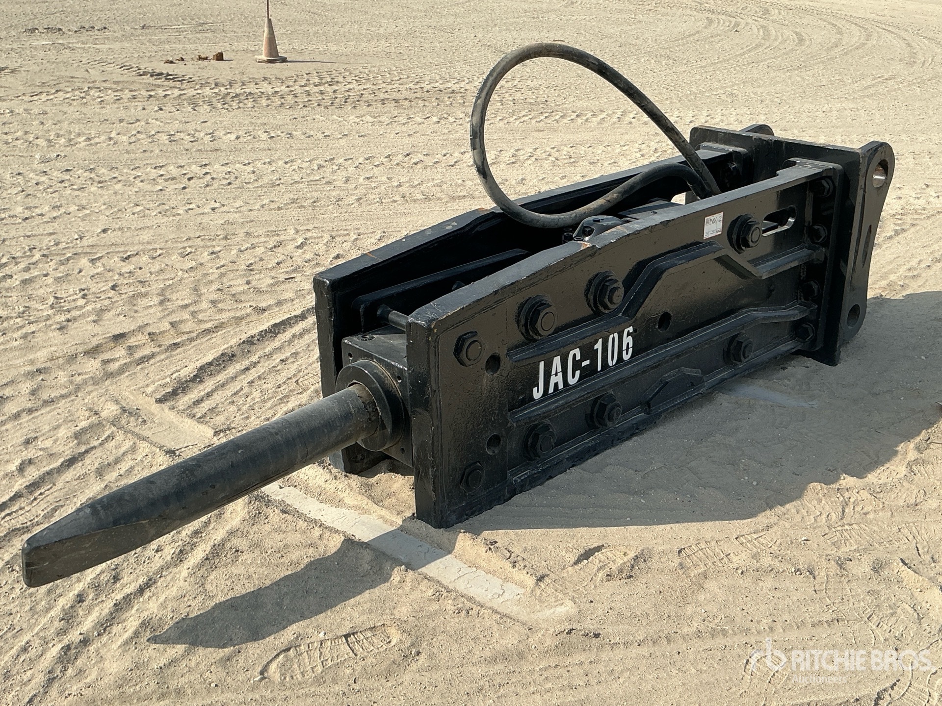 Photo of Caterpillar B30