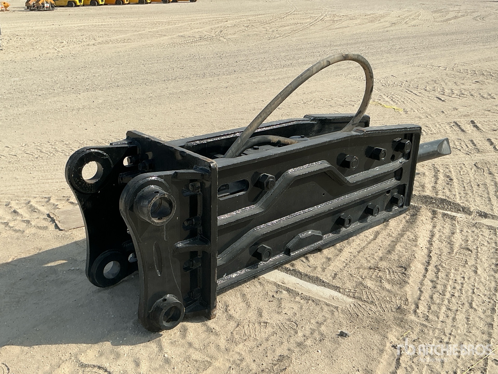 Caterpillar B30