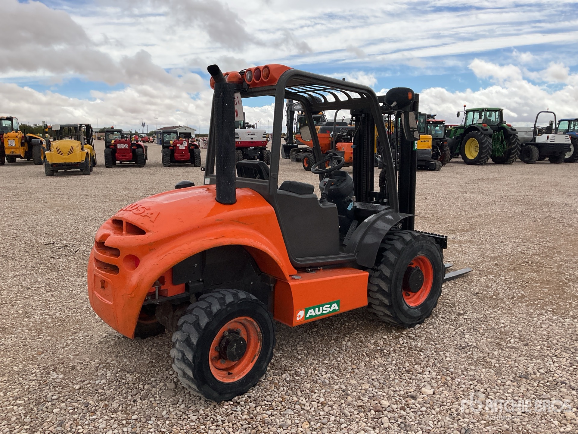 2018 Ausa C200H