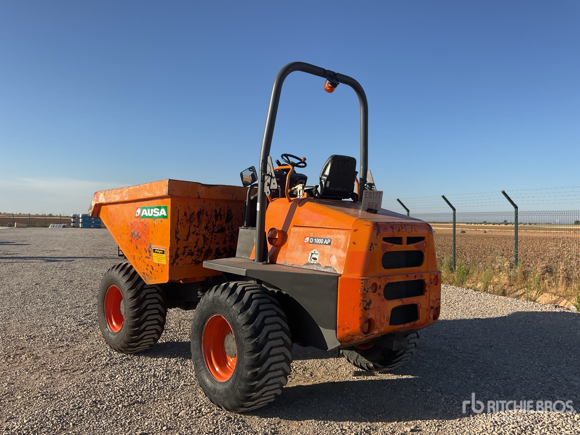 2010 Ausa D1000AP