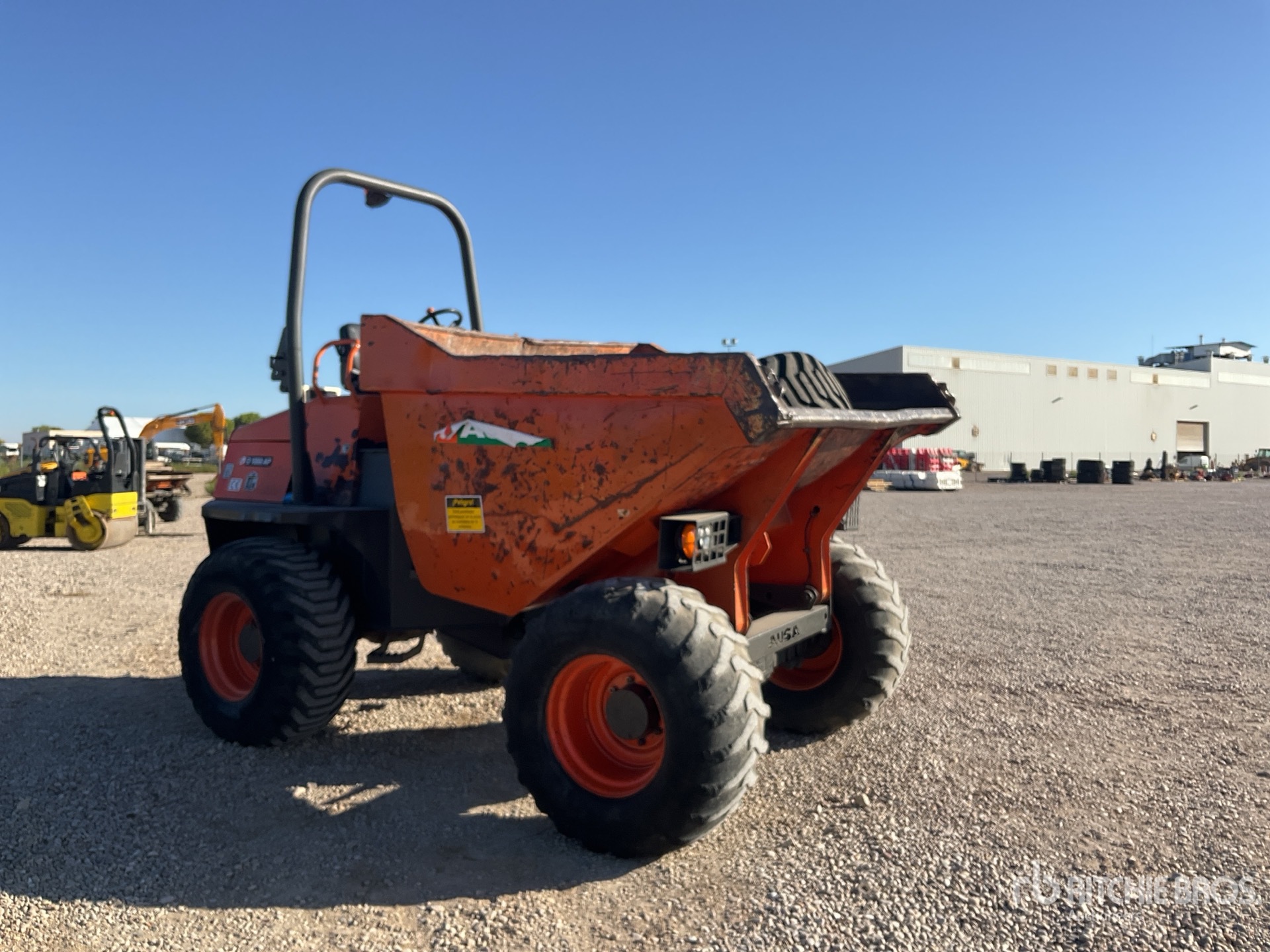 2010 Ausa D1000AP