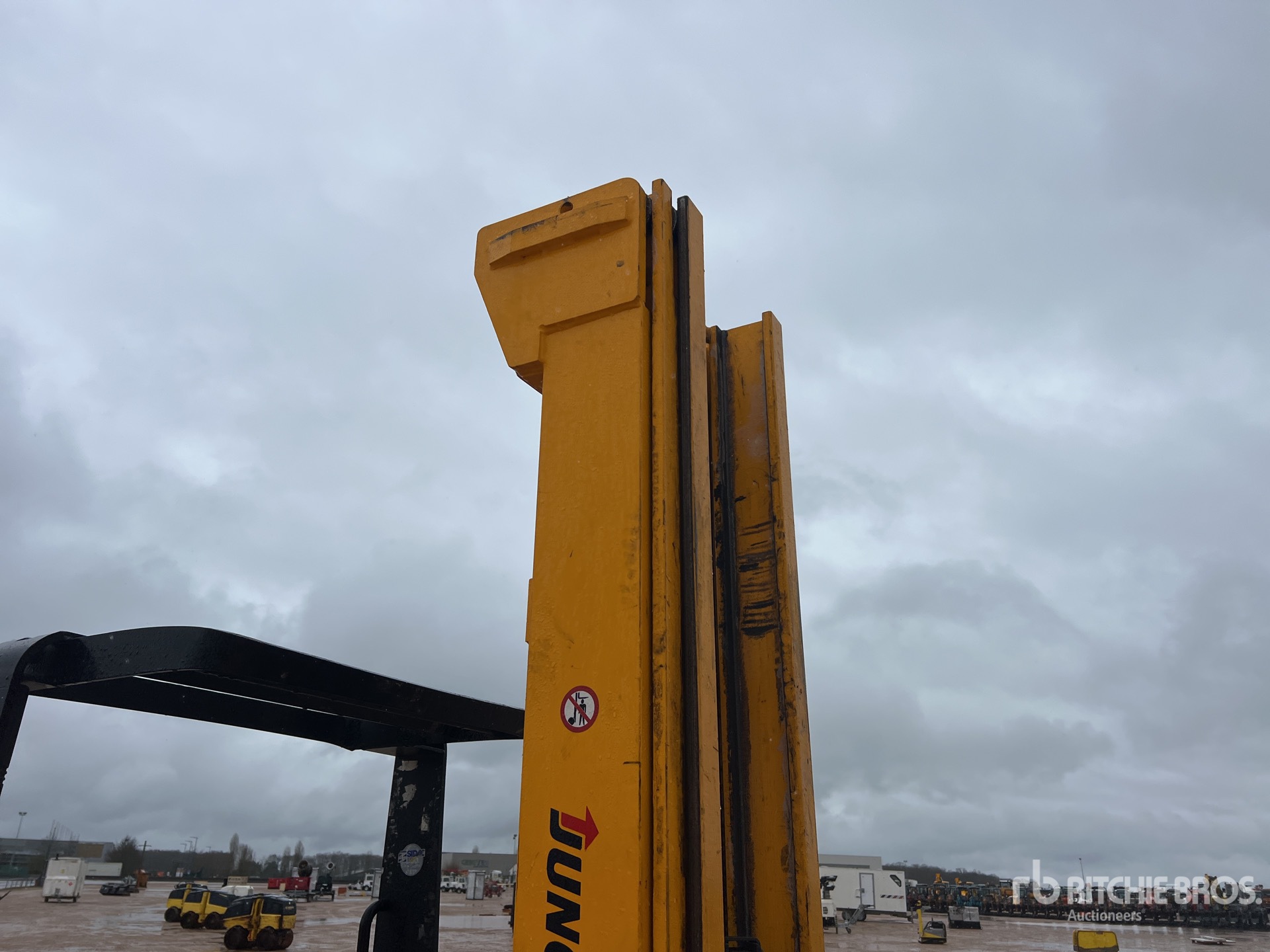 Jungheinrich CHARIOT ELEVATEUR ELECTRIQUE