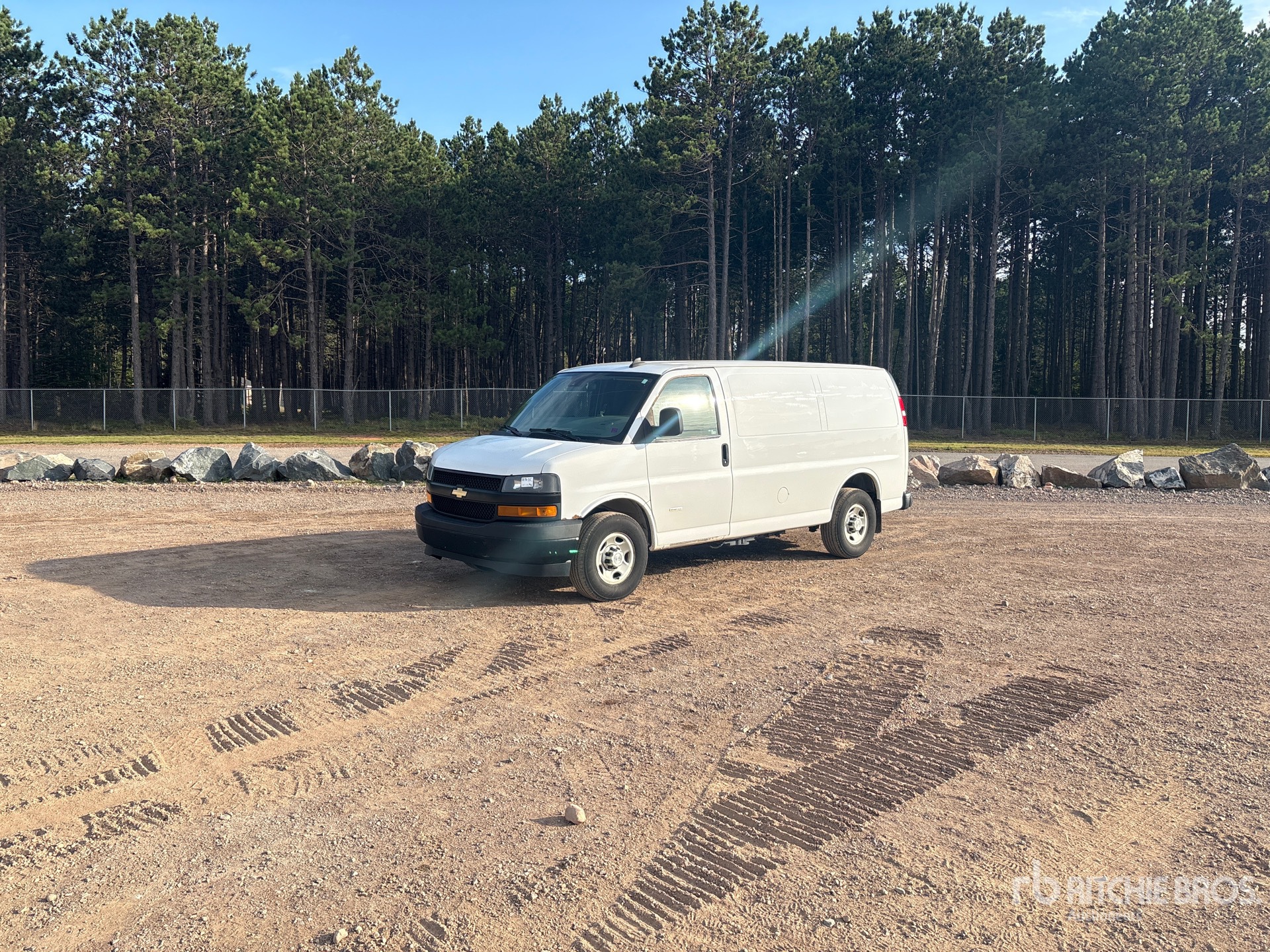 2019 Chevrolet EXPRESS 2500