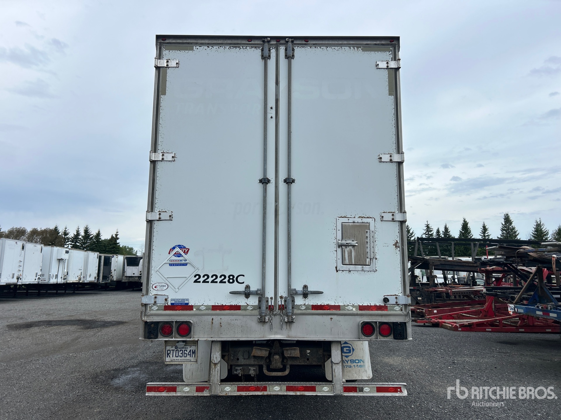 2016 Utility 4000D-X