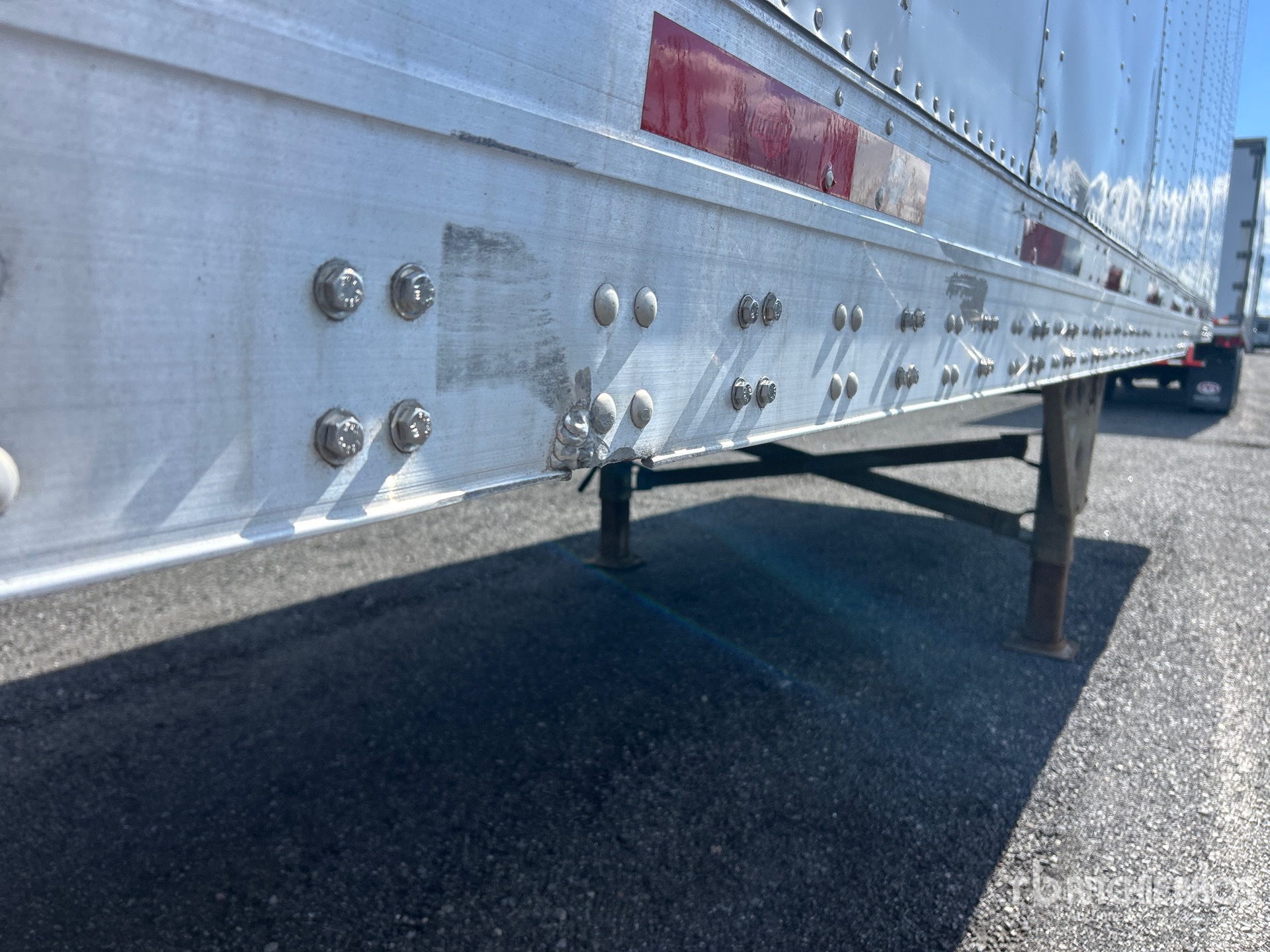 2016 Utility 53 FT X 102 IN T/A