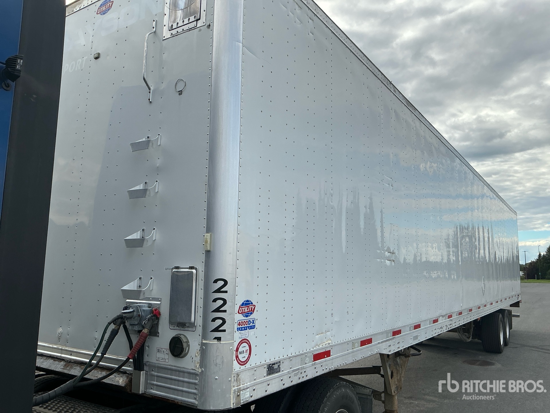 2016 Utility 53 FT X 102 IN T/A