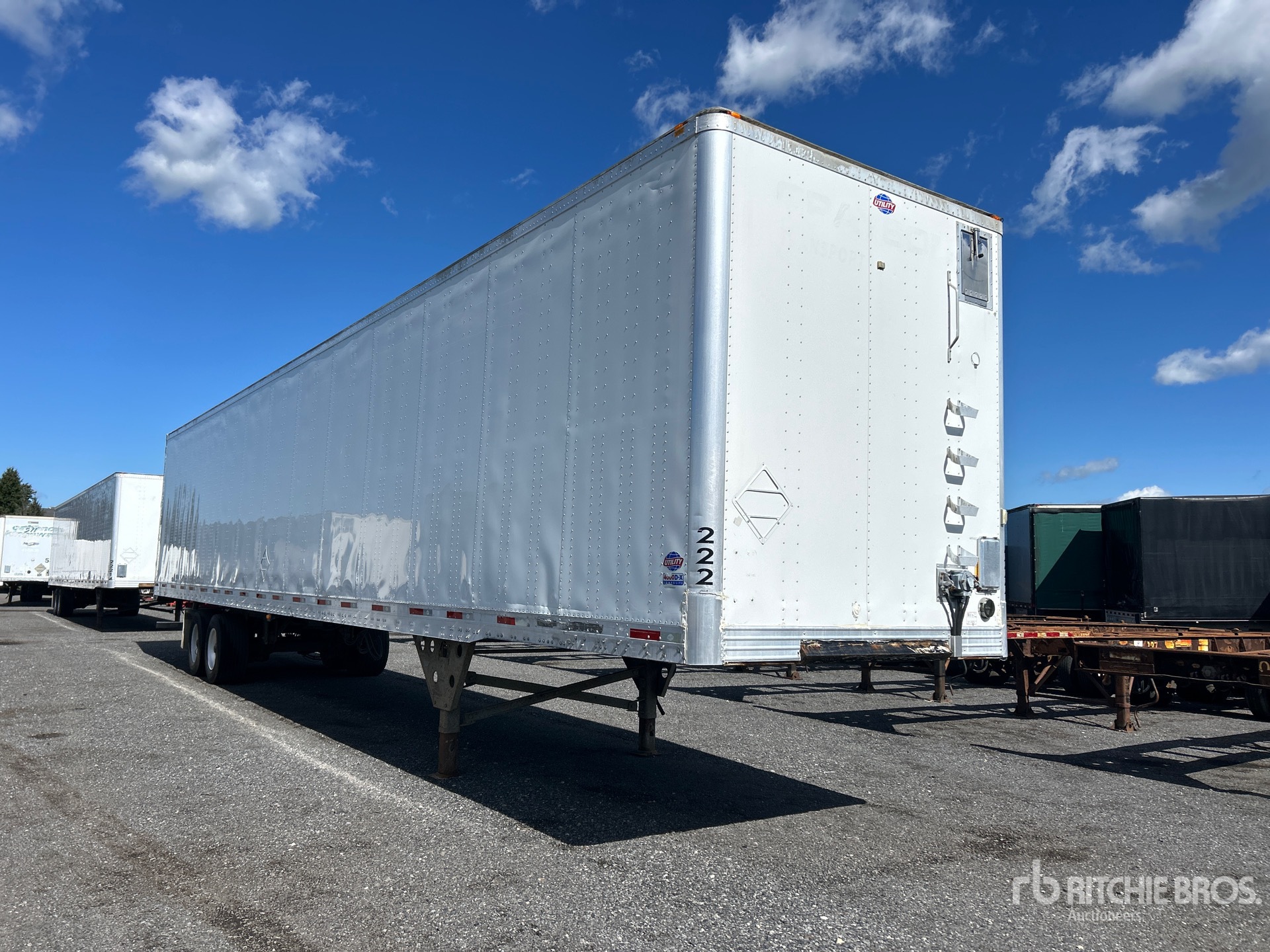 2016 Utility 53 FT X 102 IN T/A