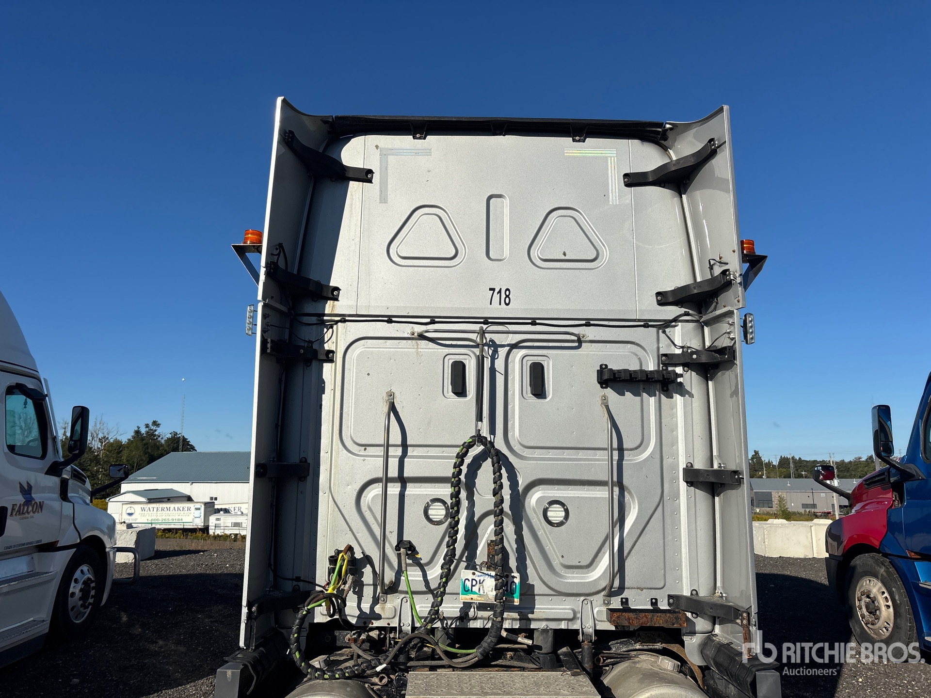 2024 Freightliner CASCADIA 126