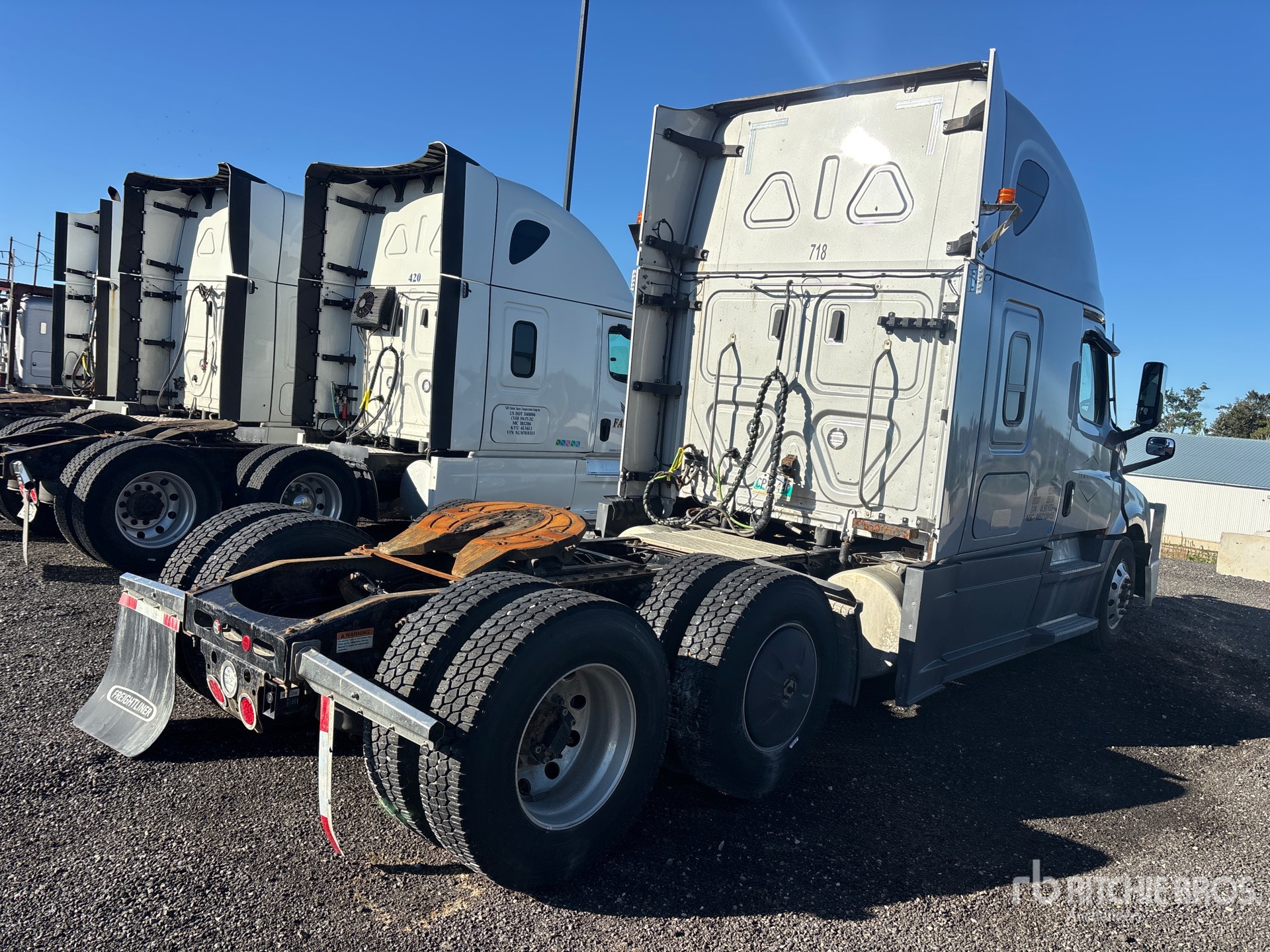 2024 Freightliner CASCADIA 126