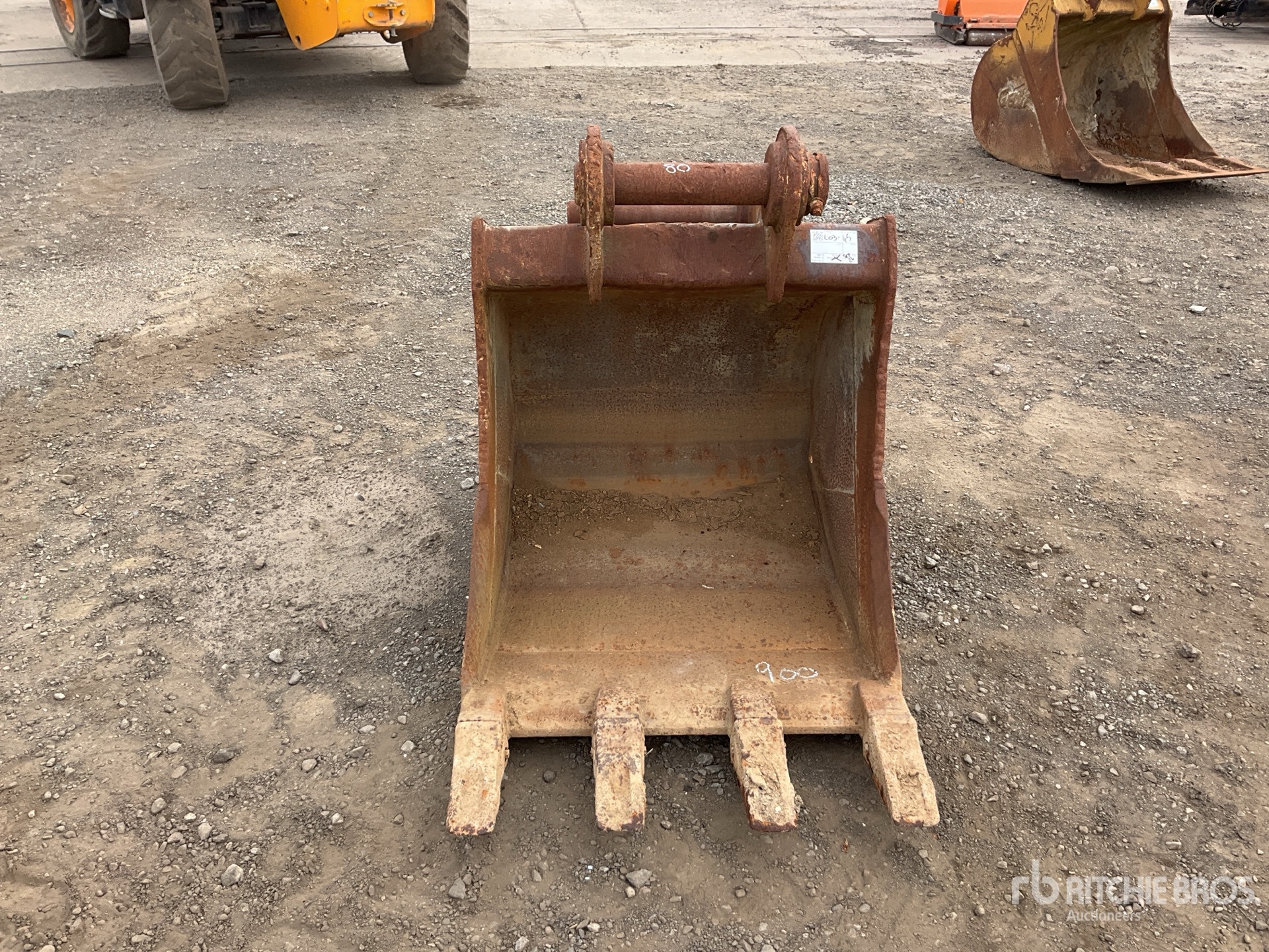 Geith 900 MM DIGGING