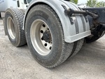 4 Underbody - Truck with Right Front Drive Tires